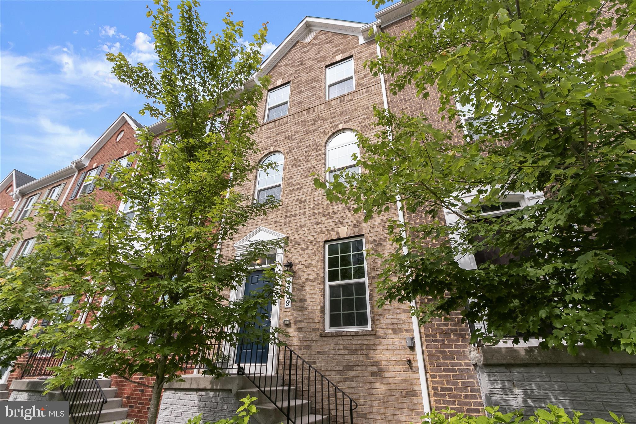 AVONDALE - Residential