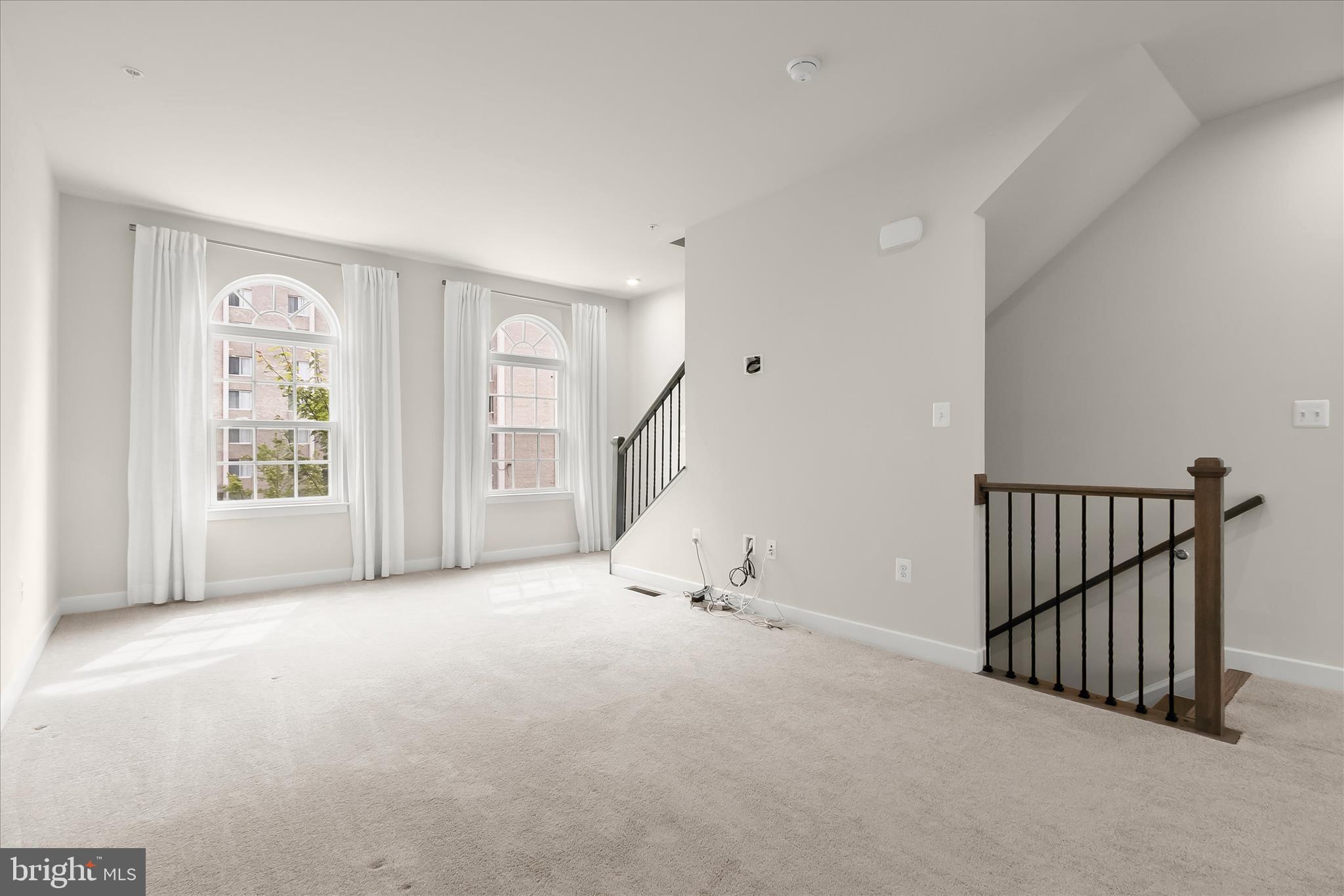 AVONDALE - Residential