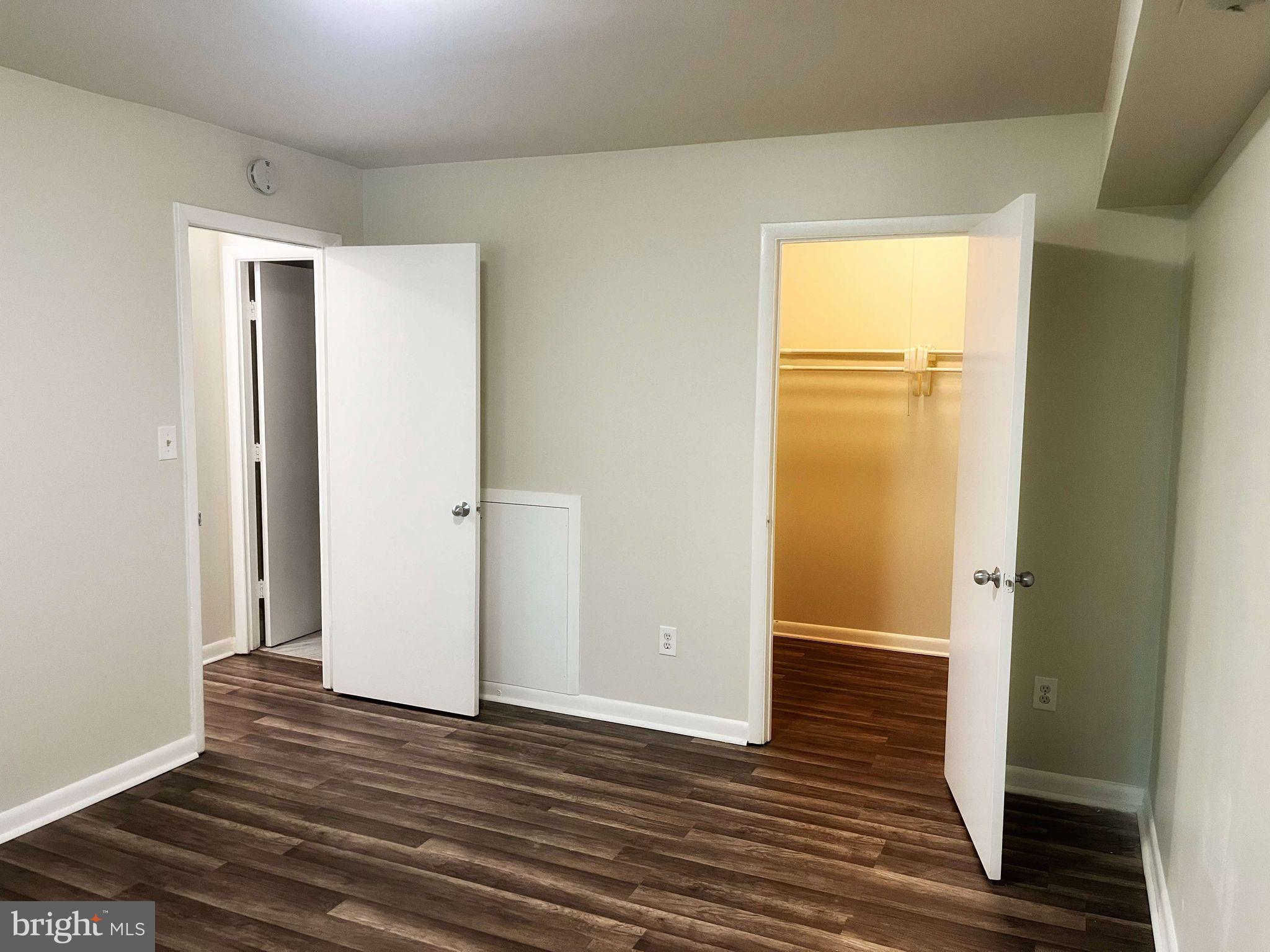 BARRY FARMS - Residential