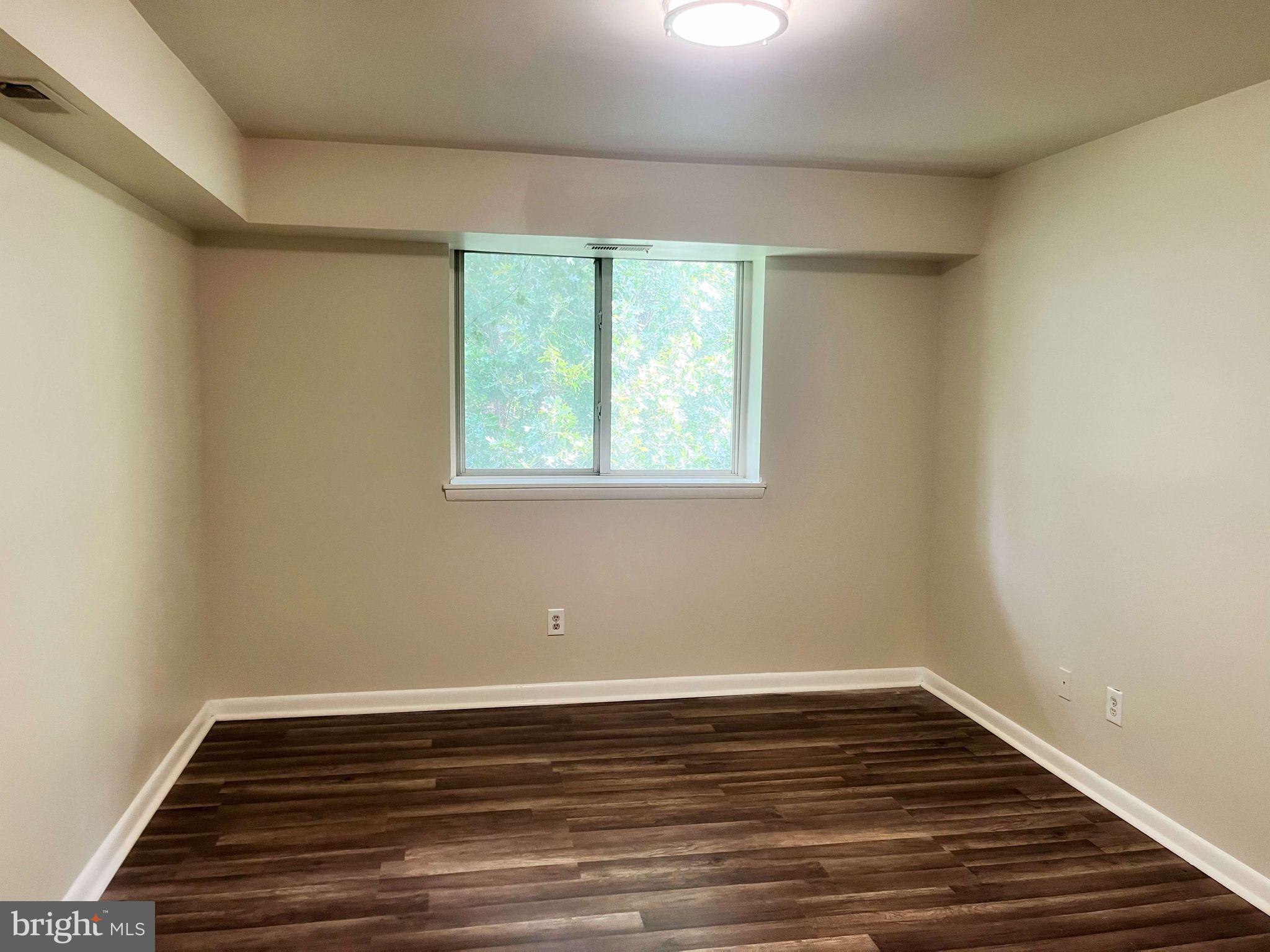 BARRY FARMS - Residential