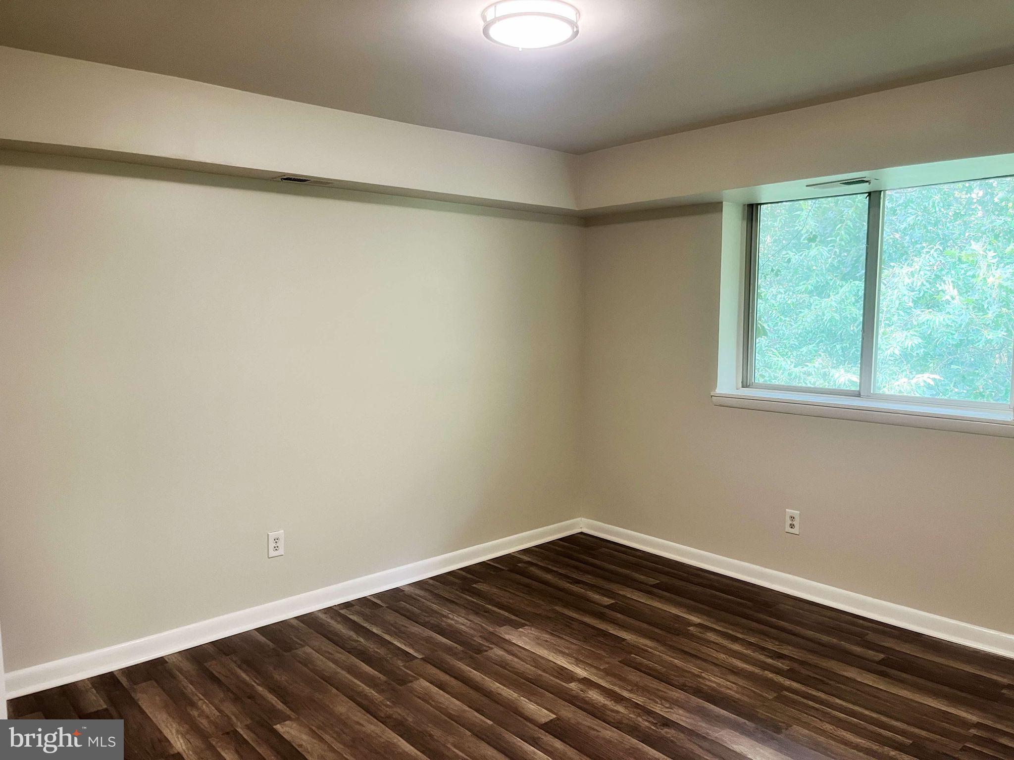 BARRY FARMS - Residential