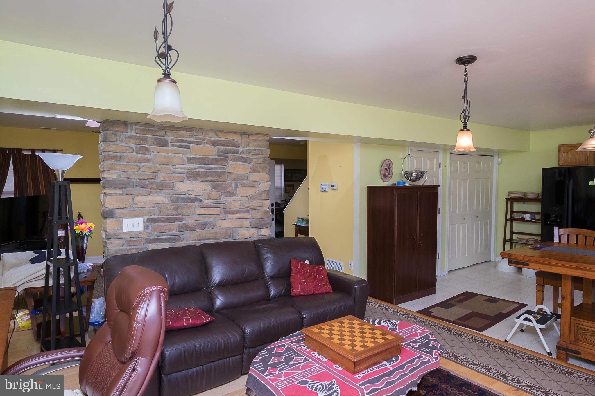 BEVERLEY BEACH - Residential Lease
