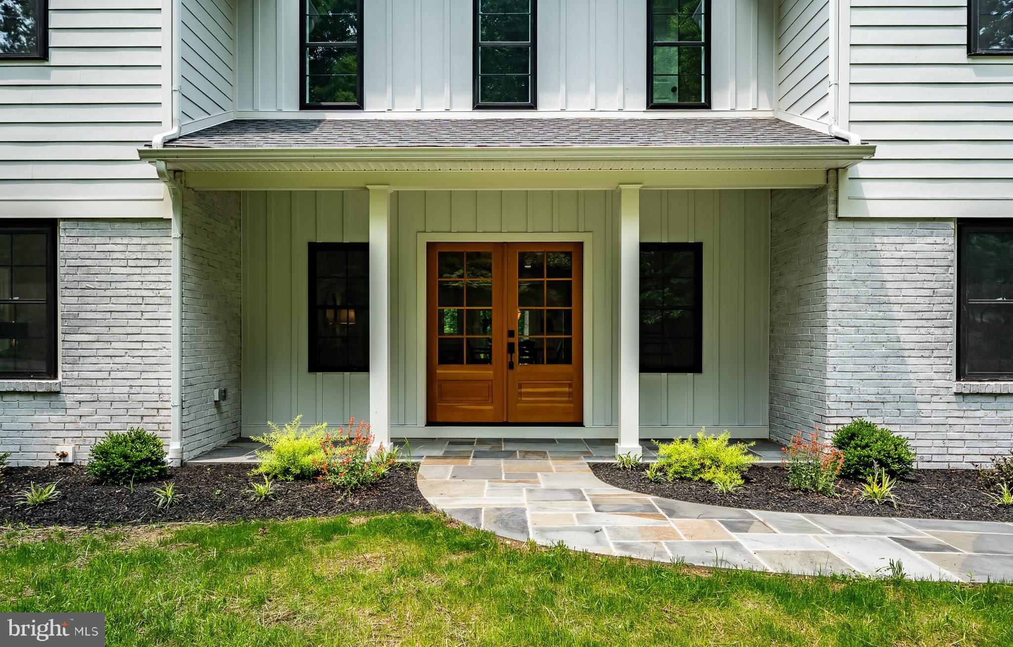 RADNOR HUNT - Residential