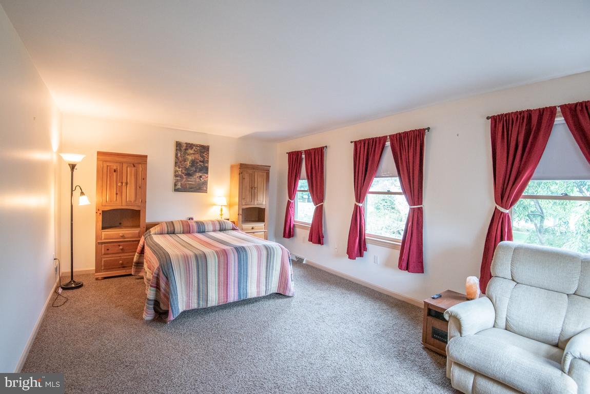 WARWICK TWP - Residential