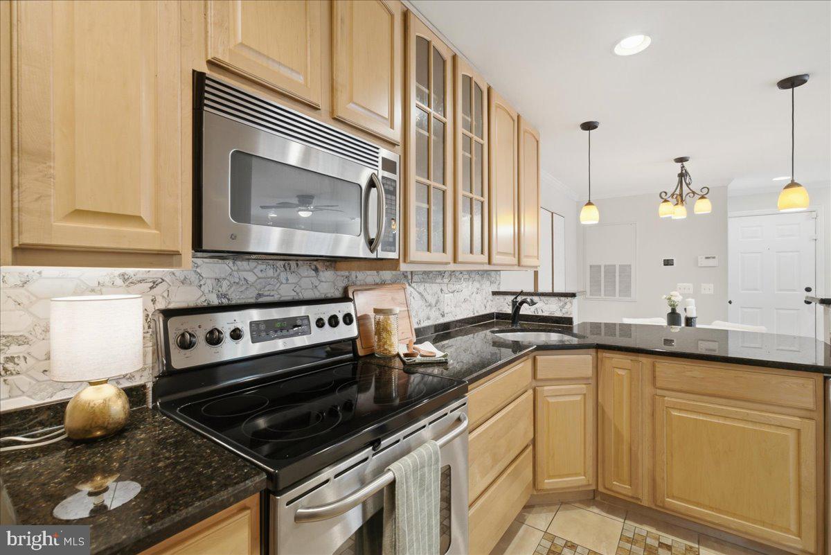 GABLES OF TUCKERMAN - Residential