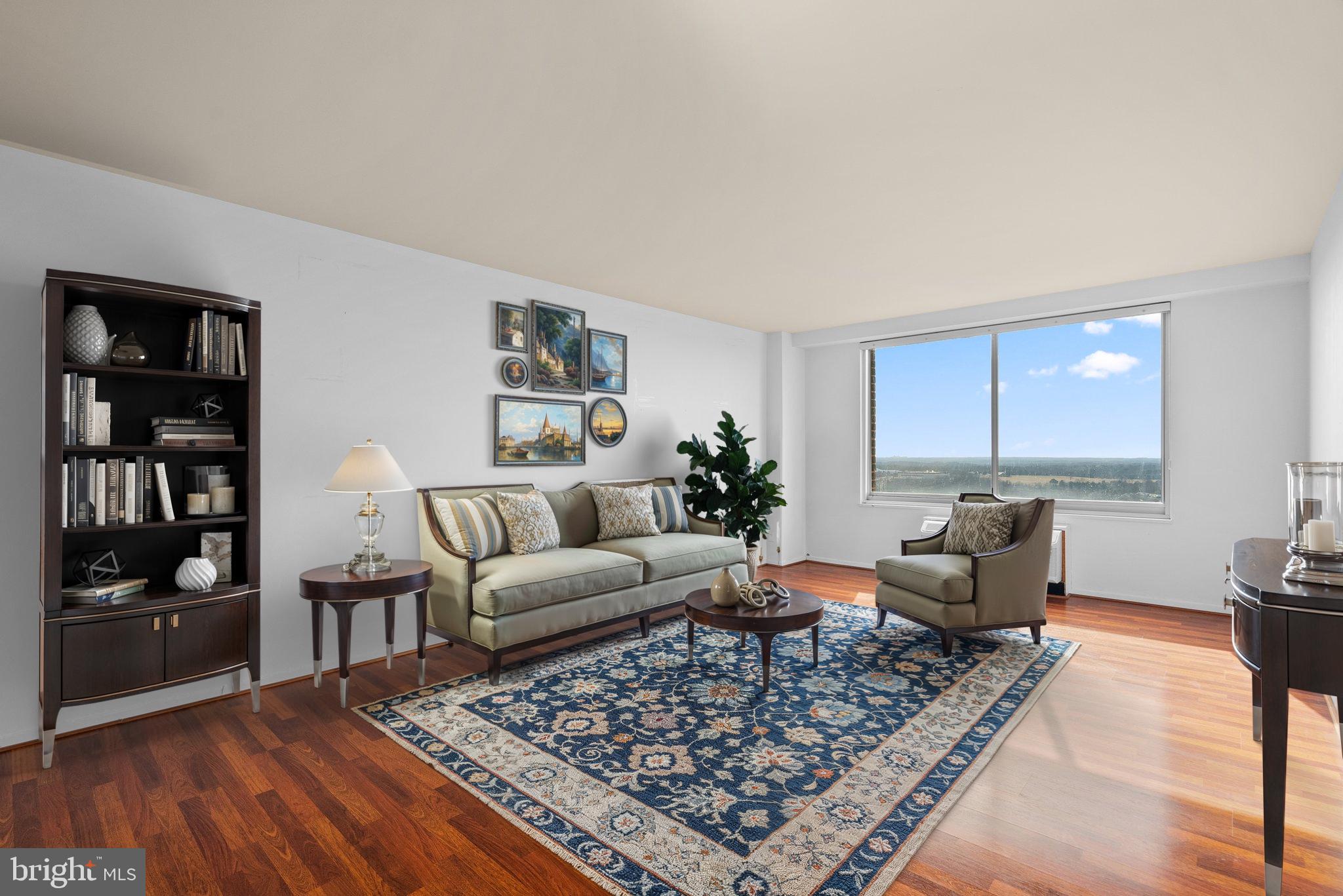 WASHINGTON TOWER - Residential