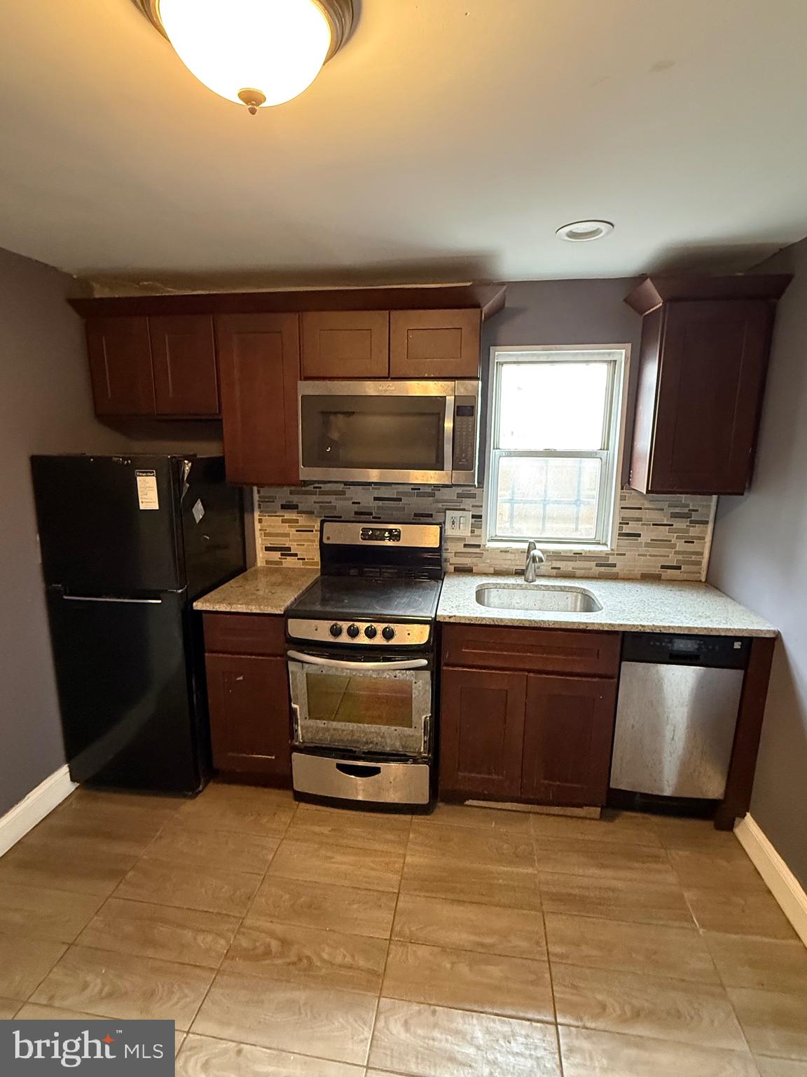 NORTHERN LIBERTIES - Commercial Sale