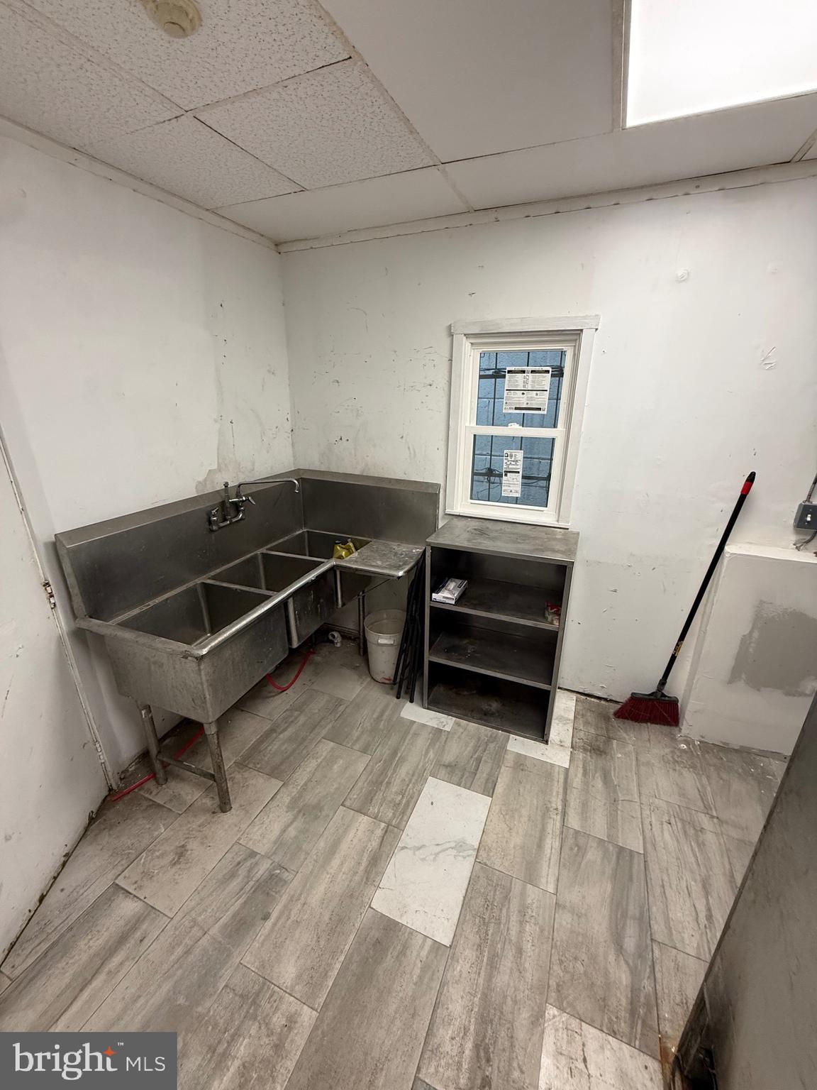 NORTHERN LIBERTIES - Commercial Sale