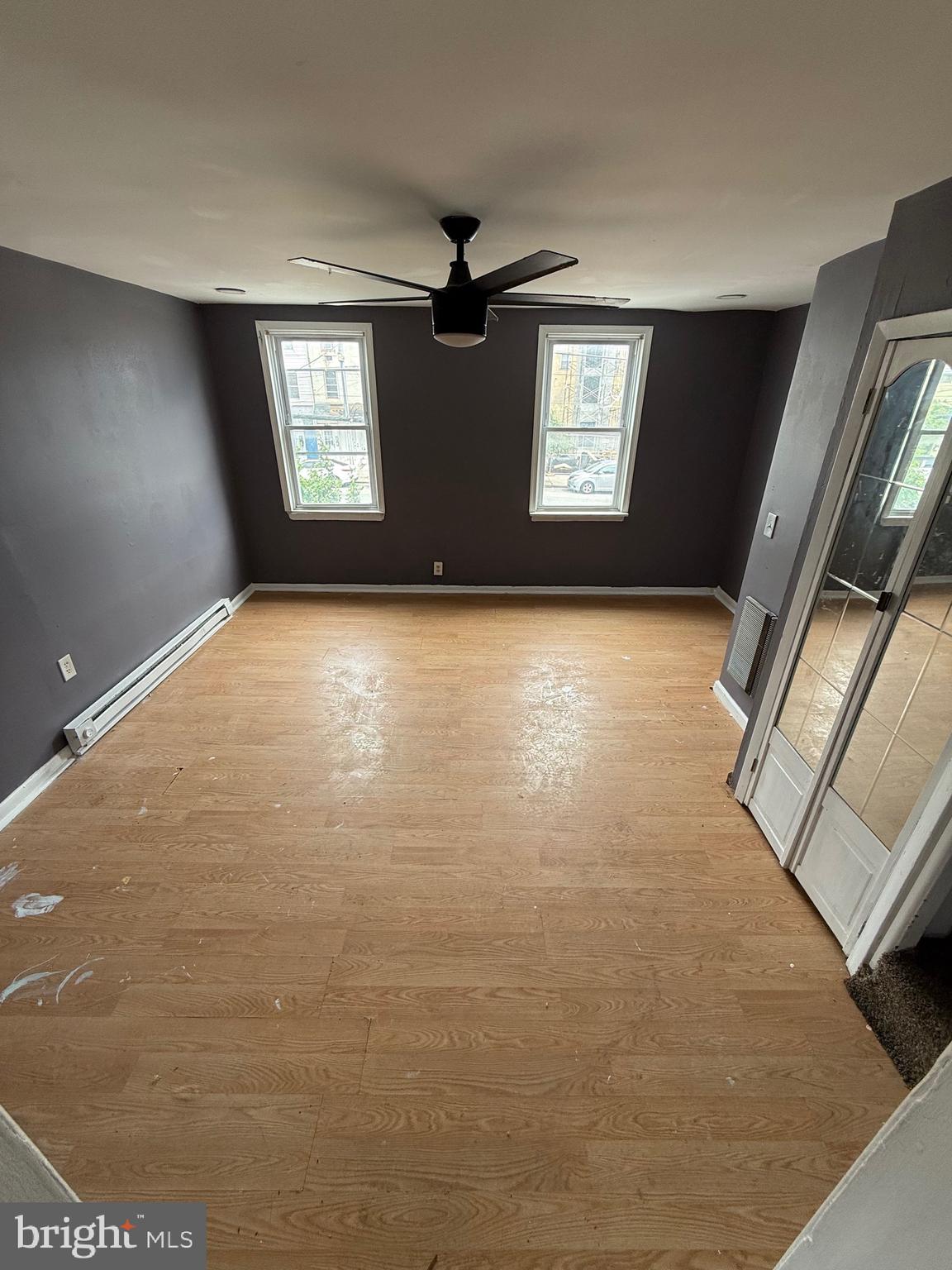 NORTHERN LIBERTIES - Commercial Sale