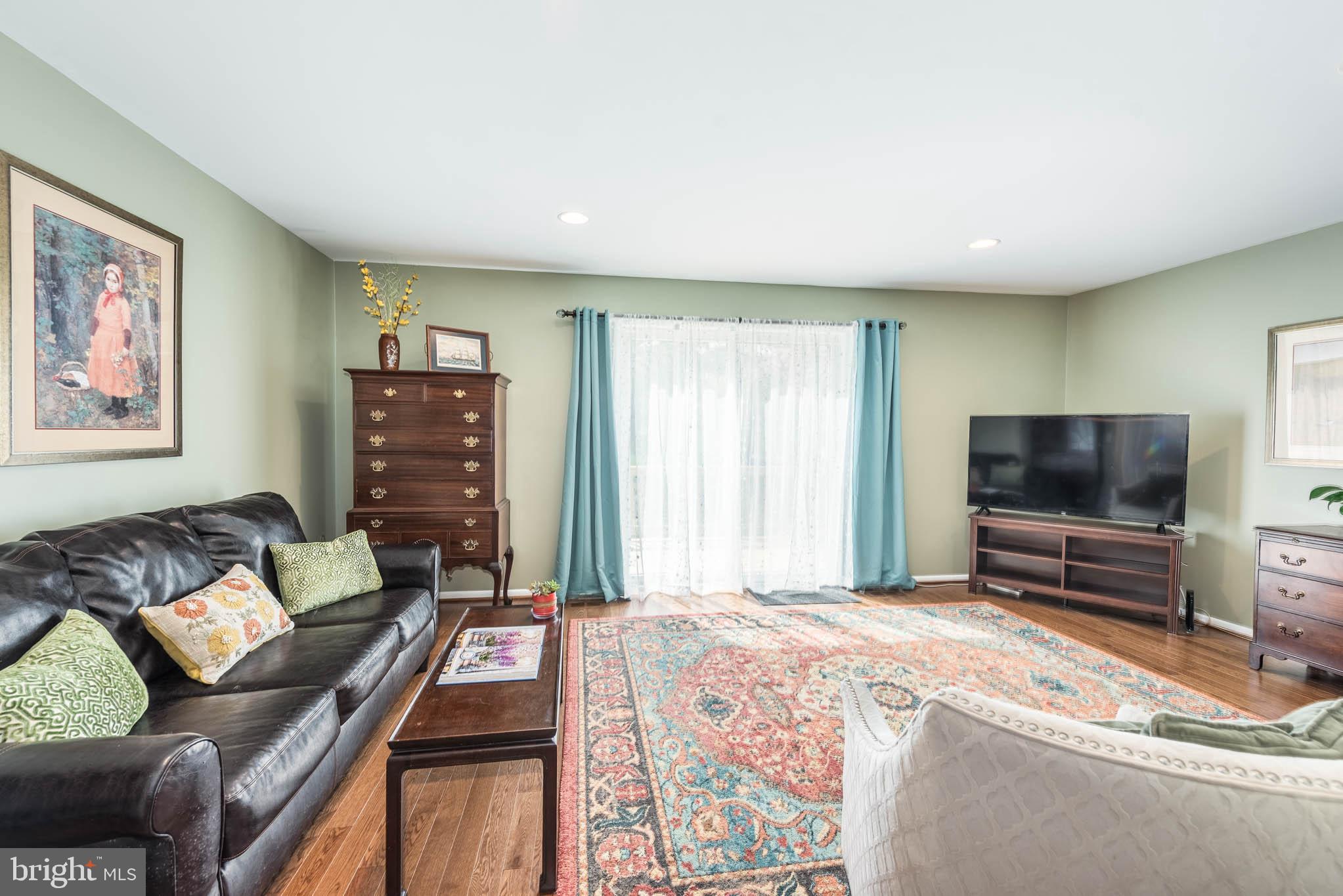 MAYS CHAPEL VILLAGE - Residential
