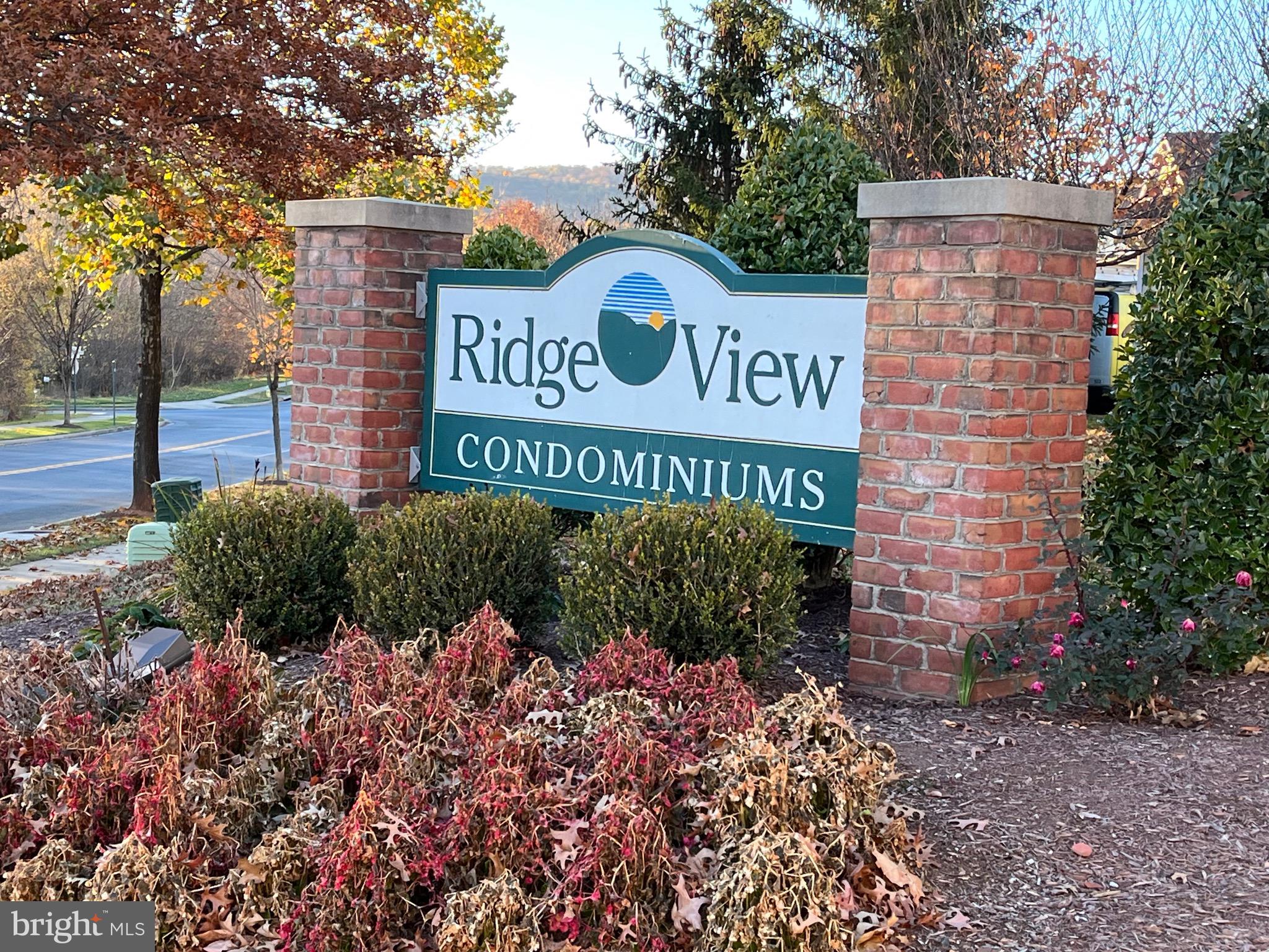 RIDGEVIEW - Residential