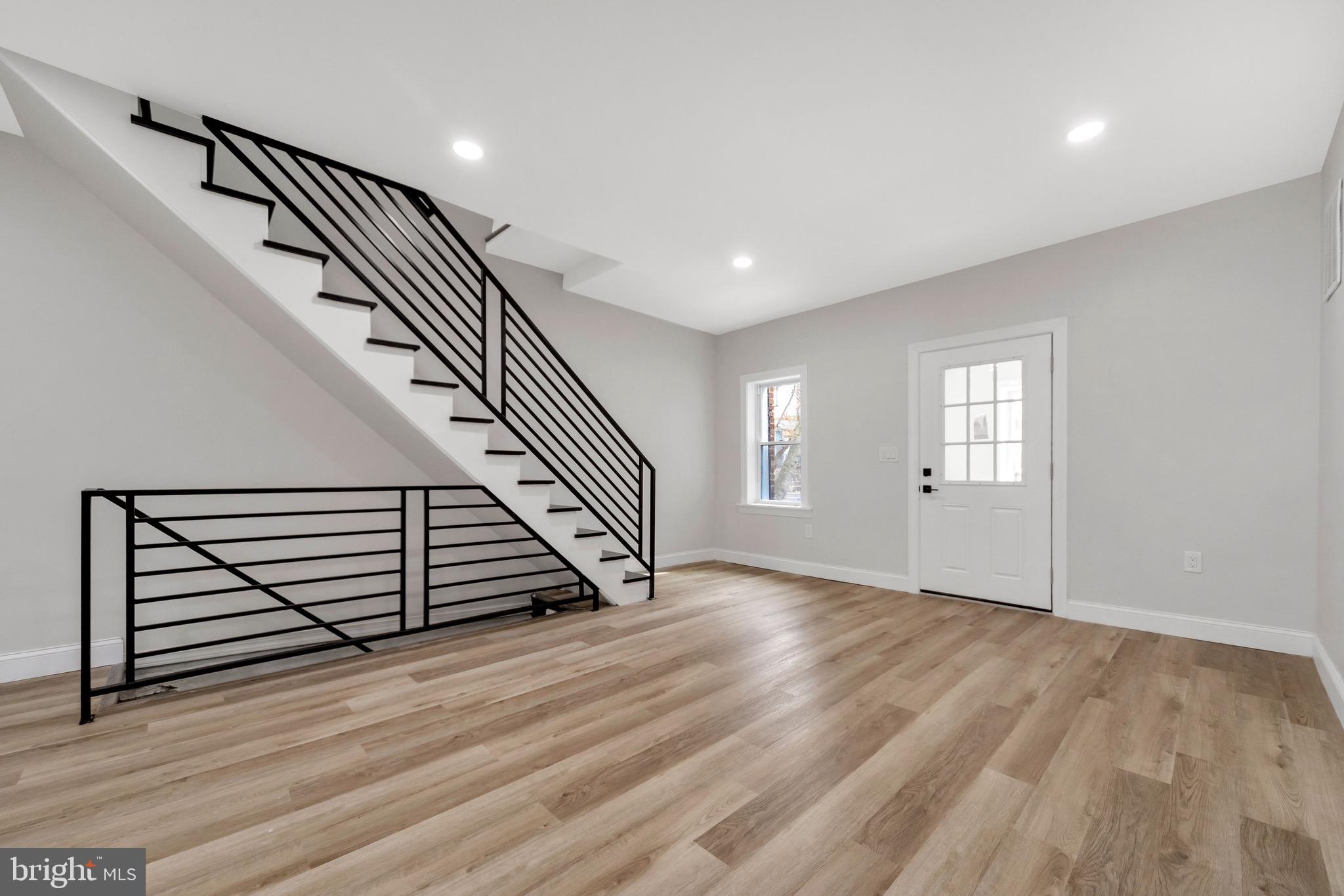 COBBS CREEK - Residential