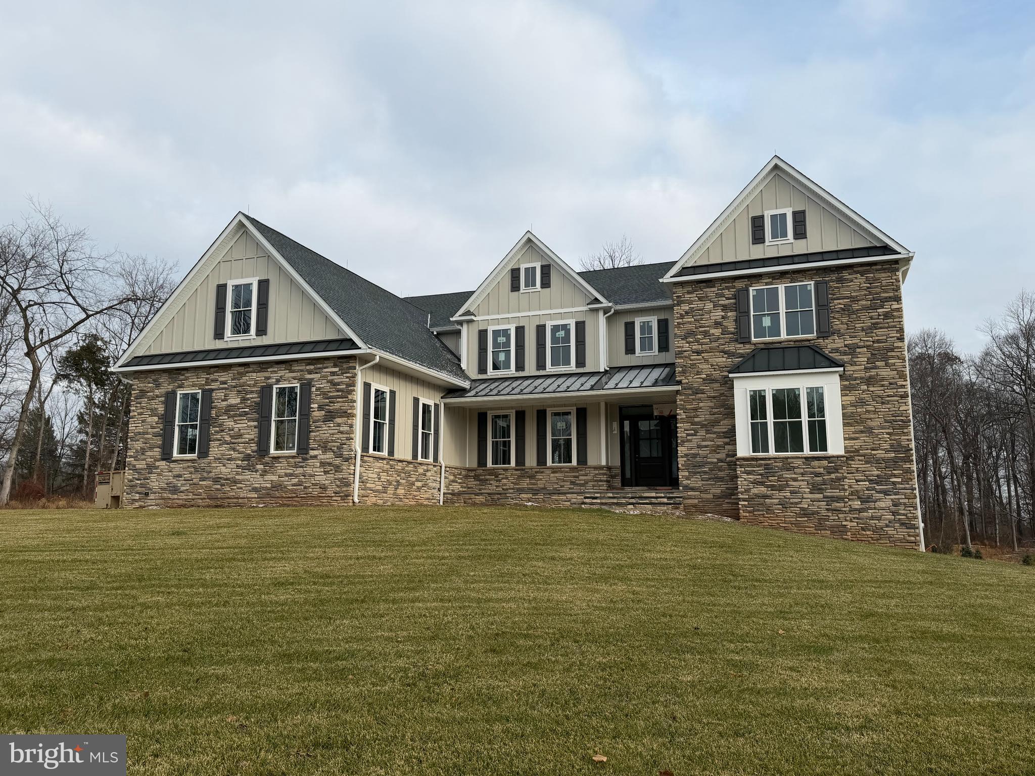 CRIMSON GLEN - Residential