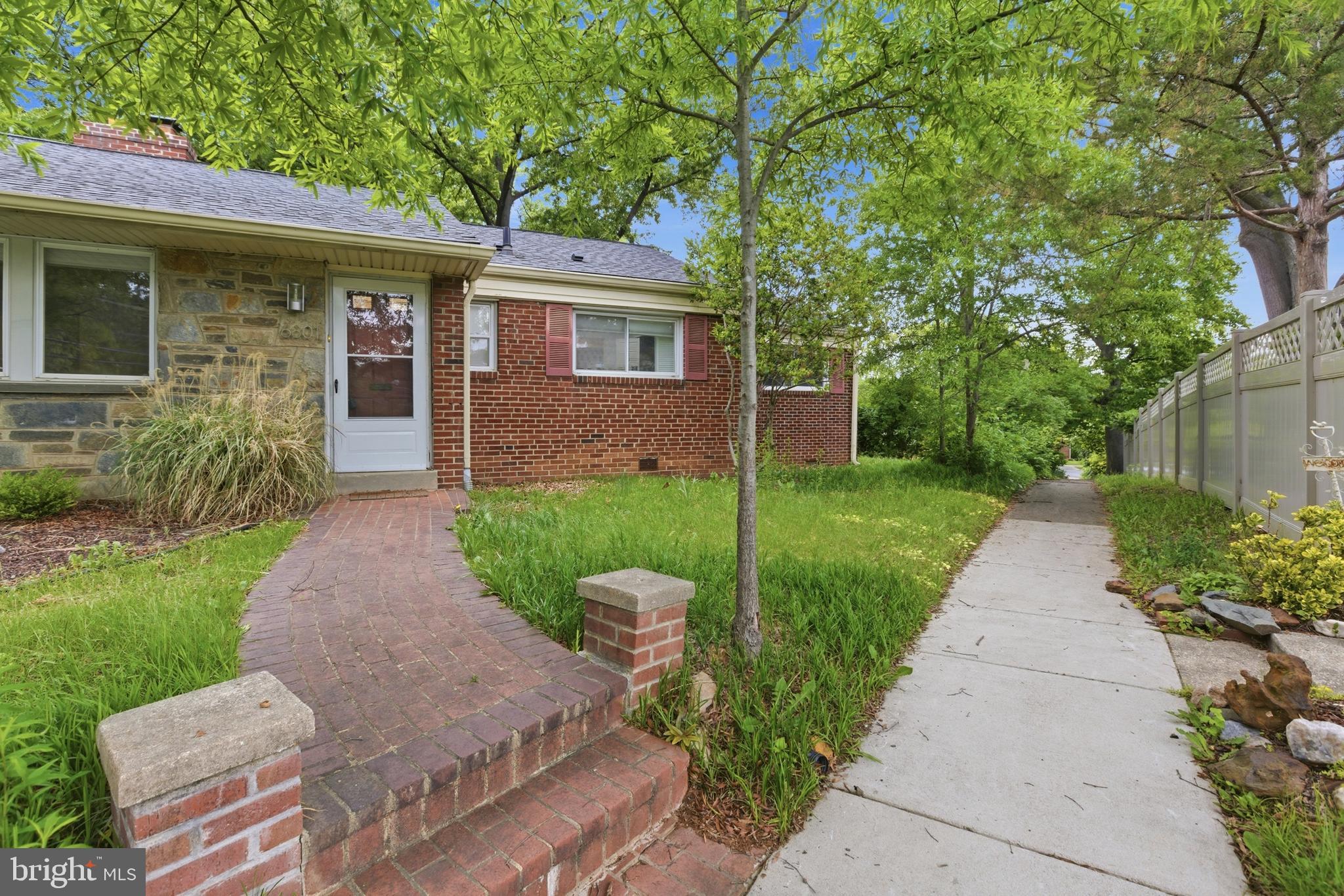 UNIVERSITY PARK - Residential