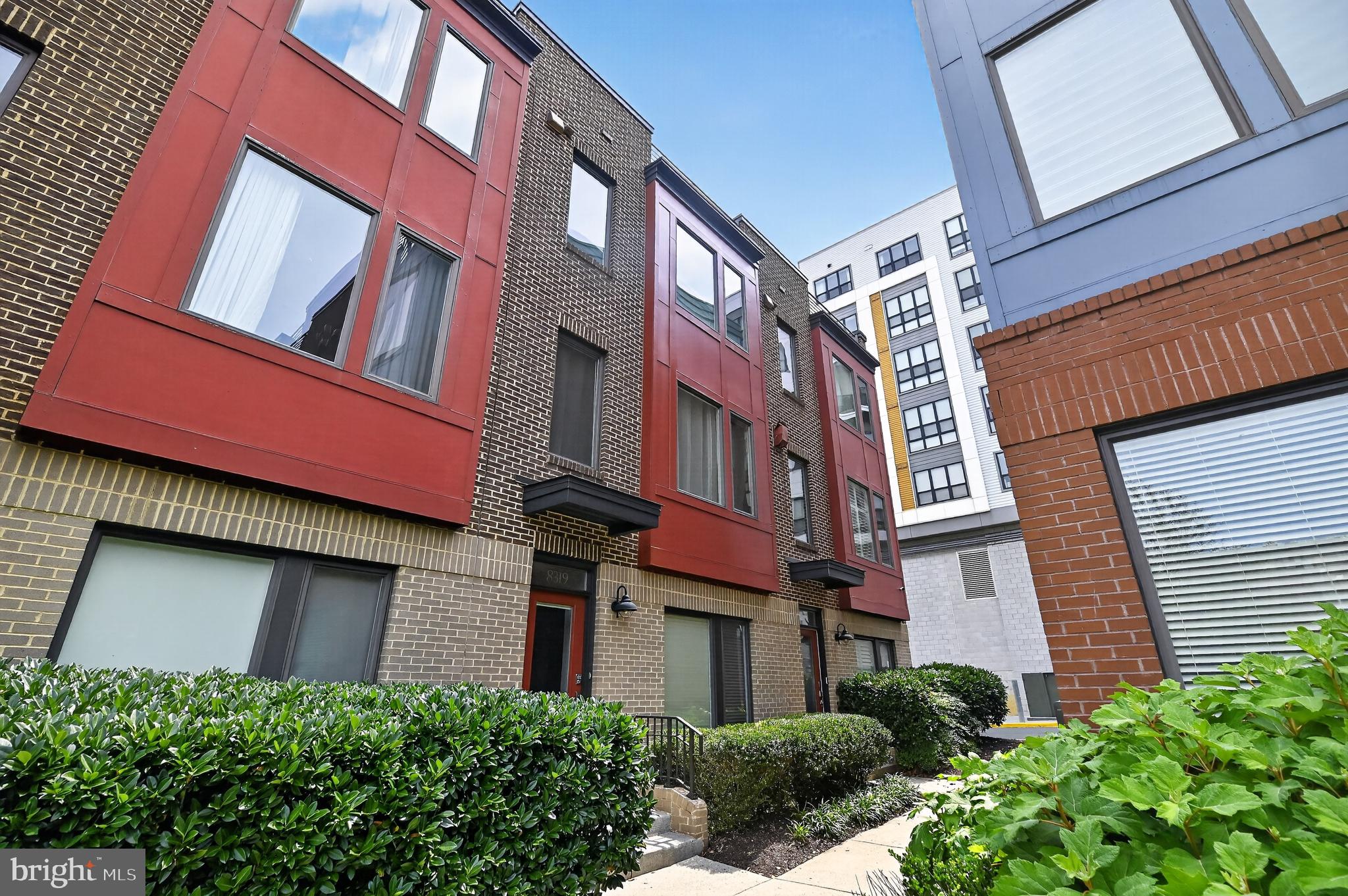 MOSAIC AT MERRIFIELD - Residential