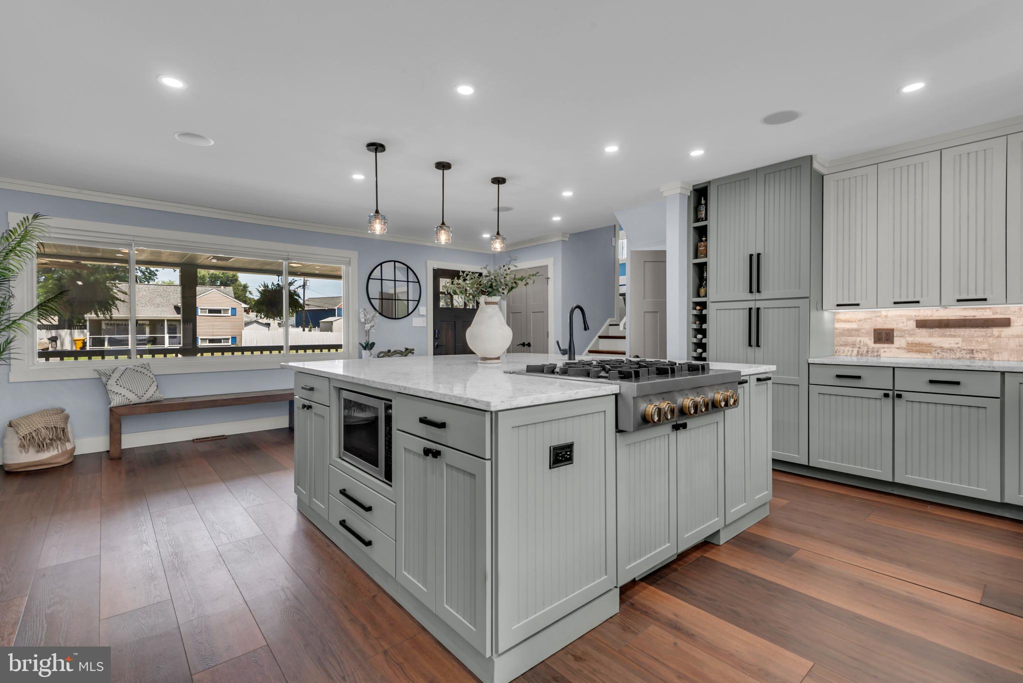 PINE GROVE HOMES - Residential