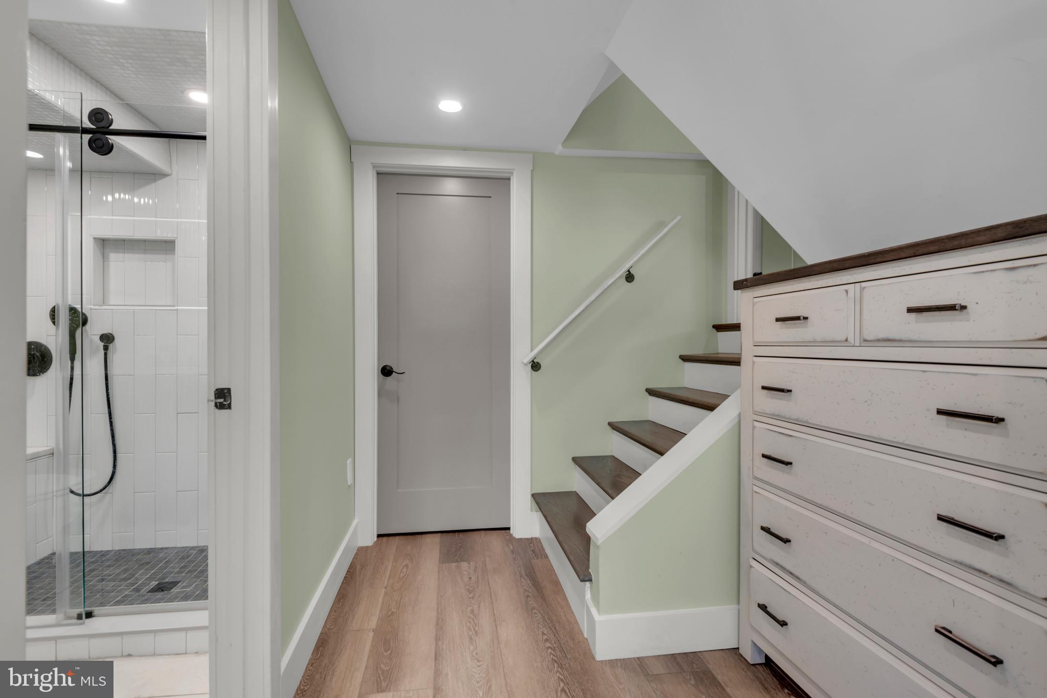 PINE GROVE HOMES - Residential