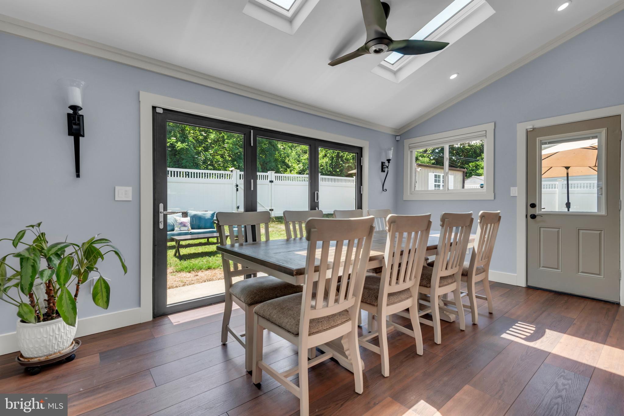 PINE GROVE HOMES - Residential