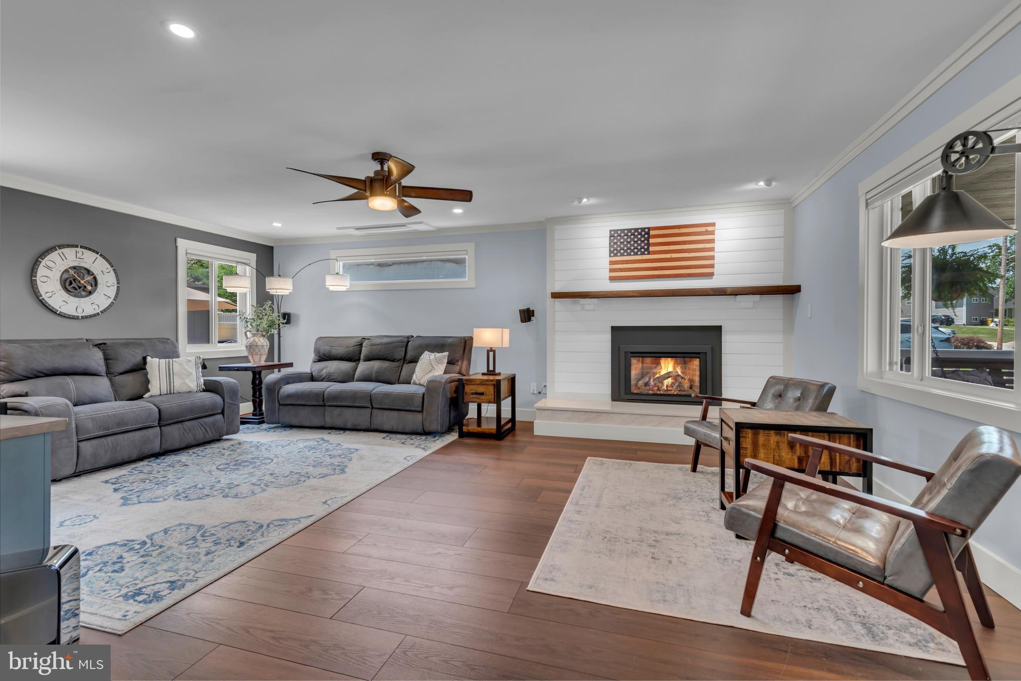 PINE GROVE HOMES - Residential