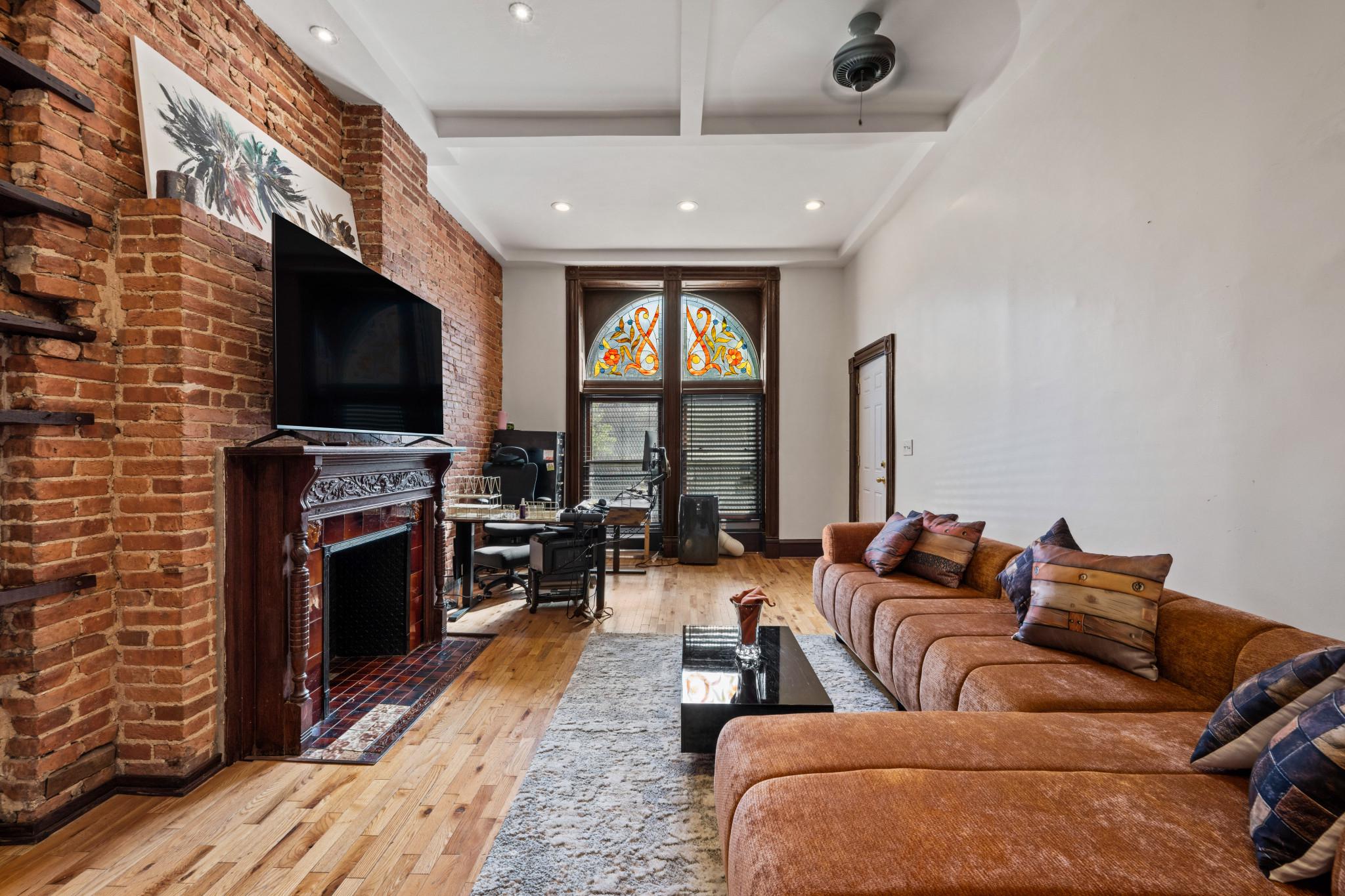 RESERVOIR HILL - Residential