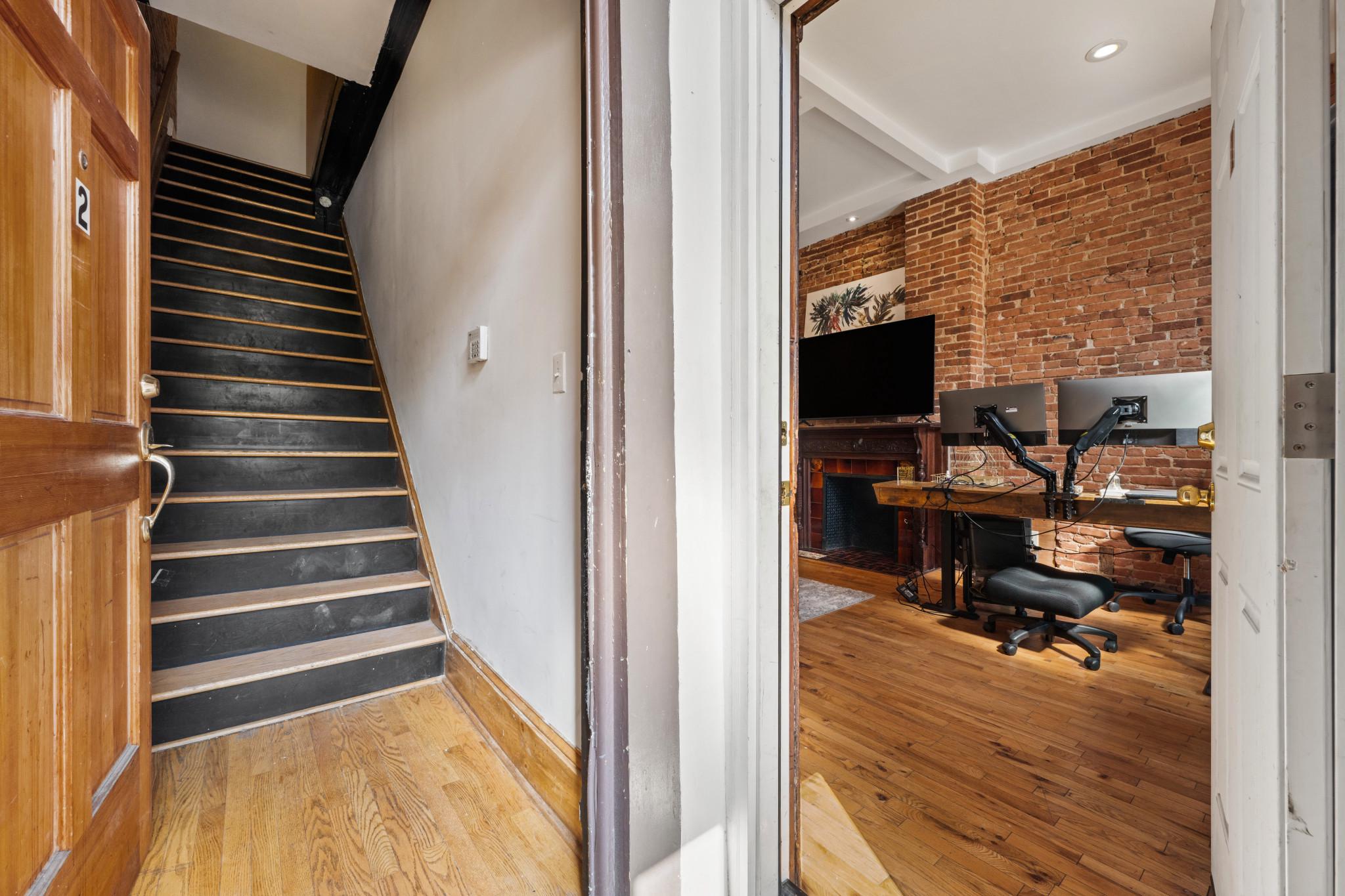 RESERVOIR HILL - Residential