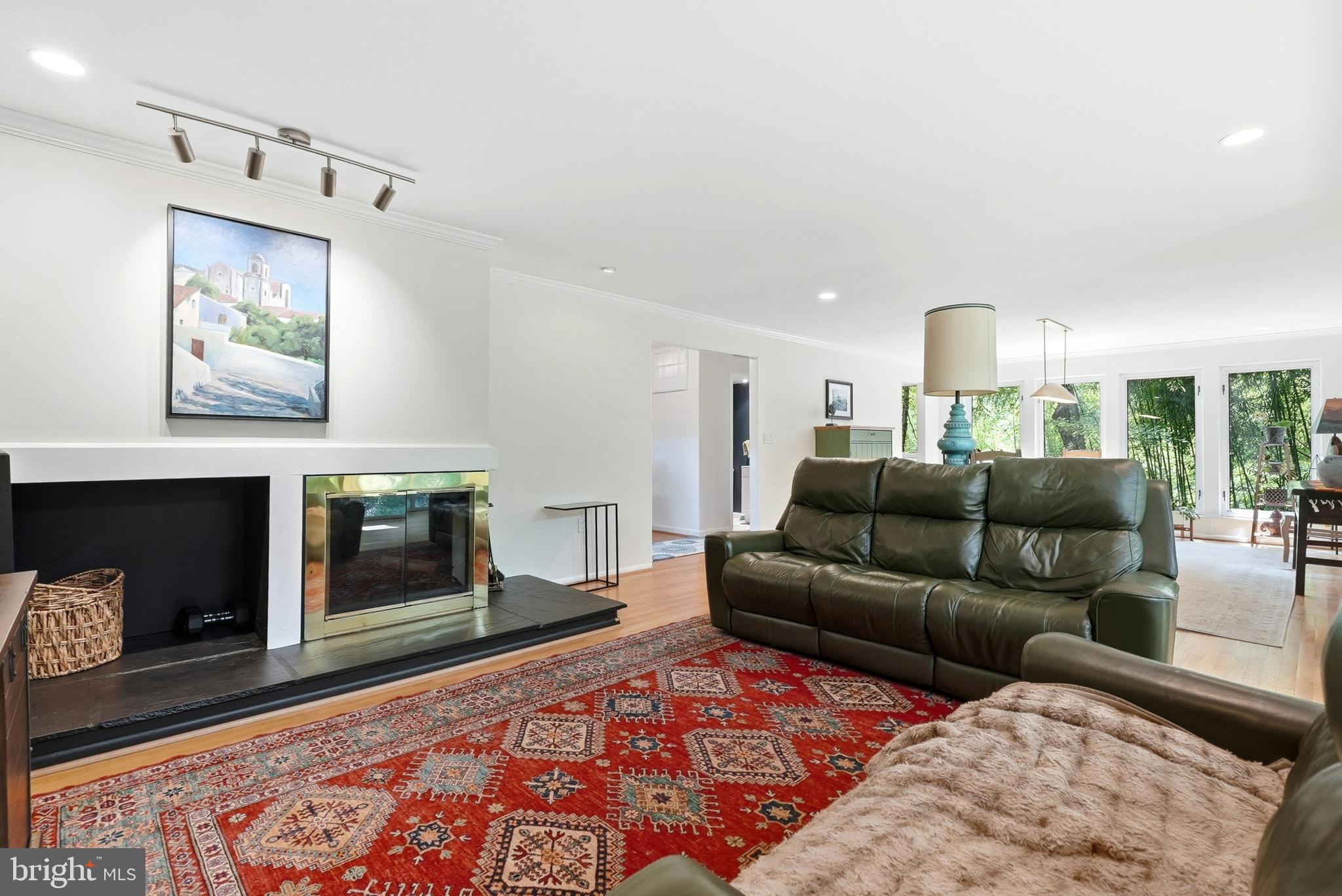 NORTH SPRINGBROOK - Residential