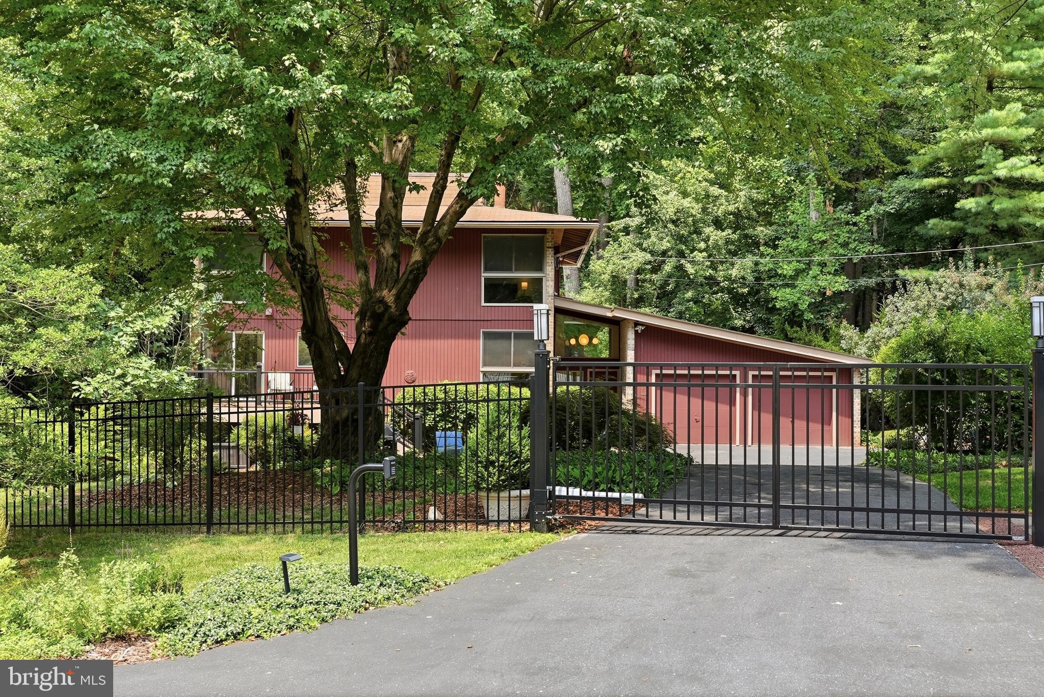 NORTH SPRINGBROOK - Residential