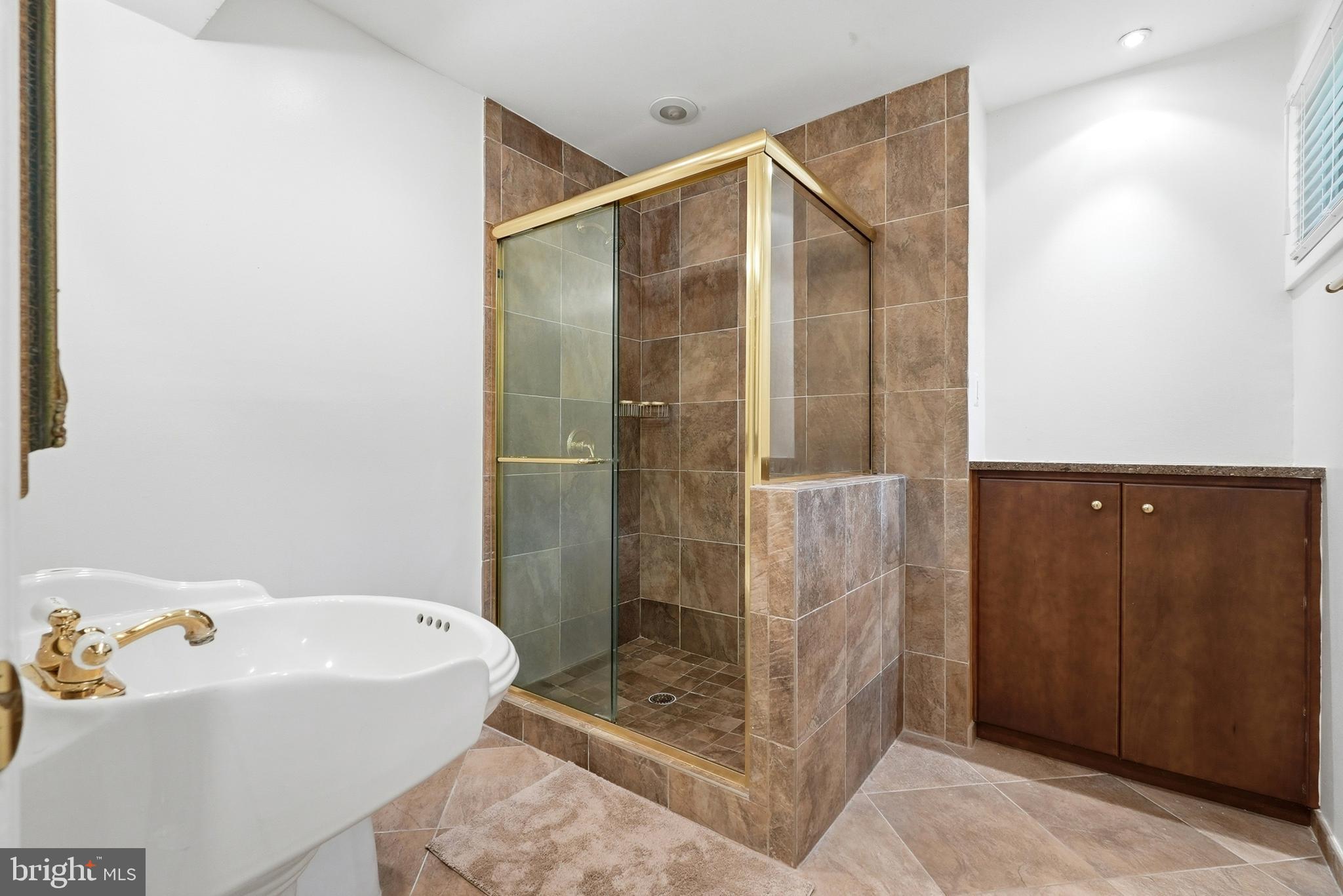 NORTH SPRINGBROOK - Residential