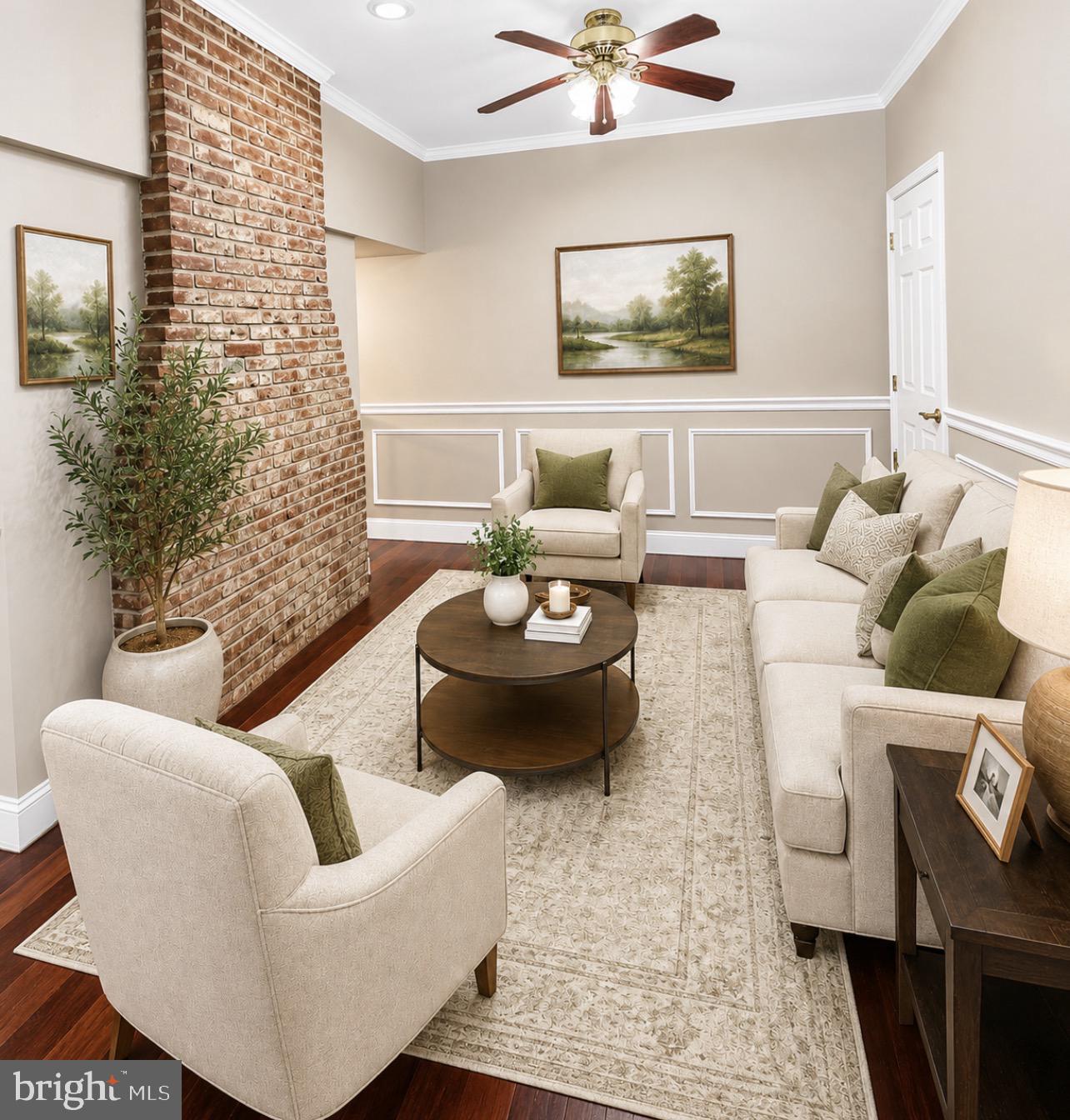 WASHINGTON HILL - Residential