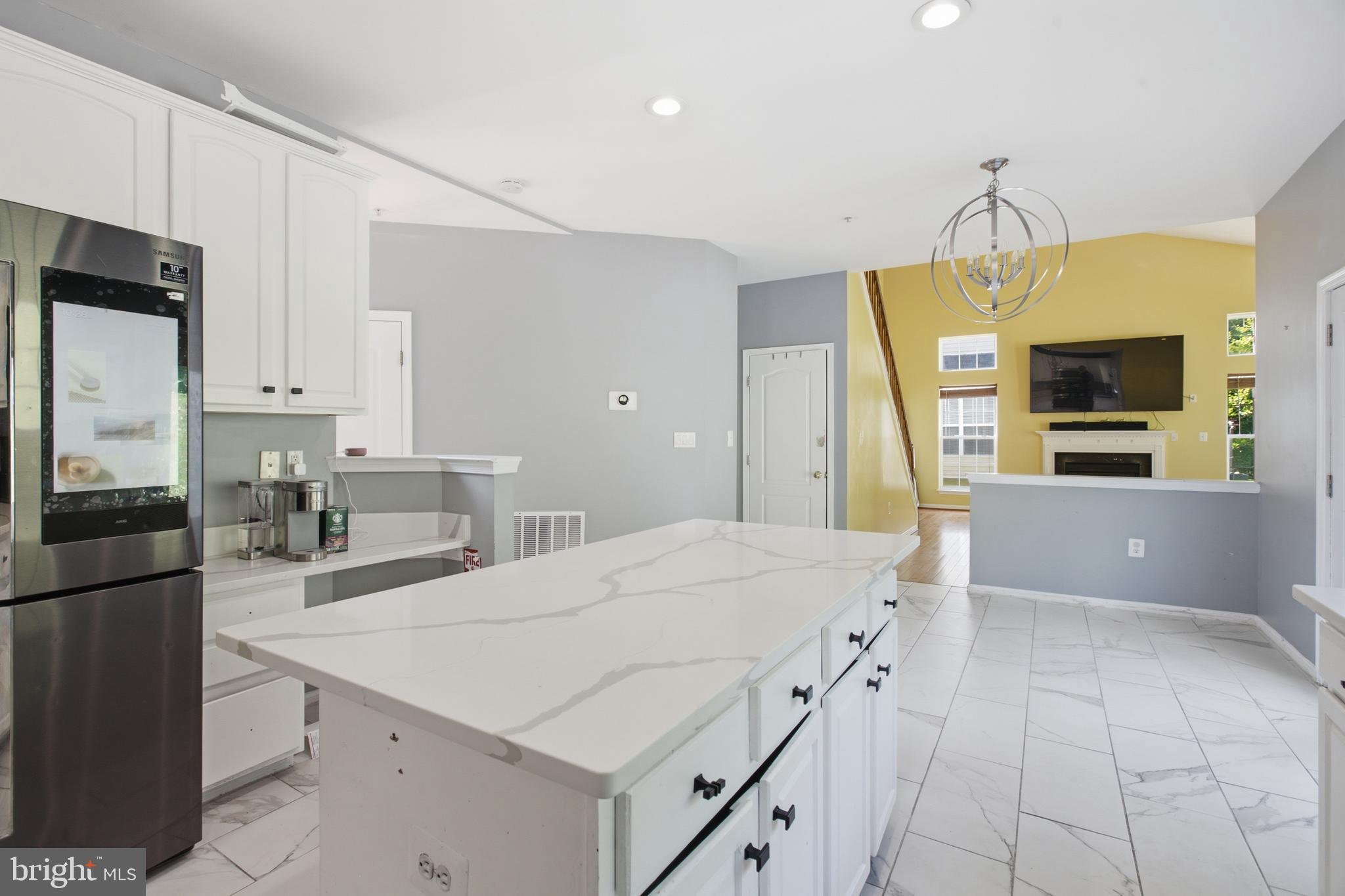 LINWOOD KNOLLS - Residential