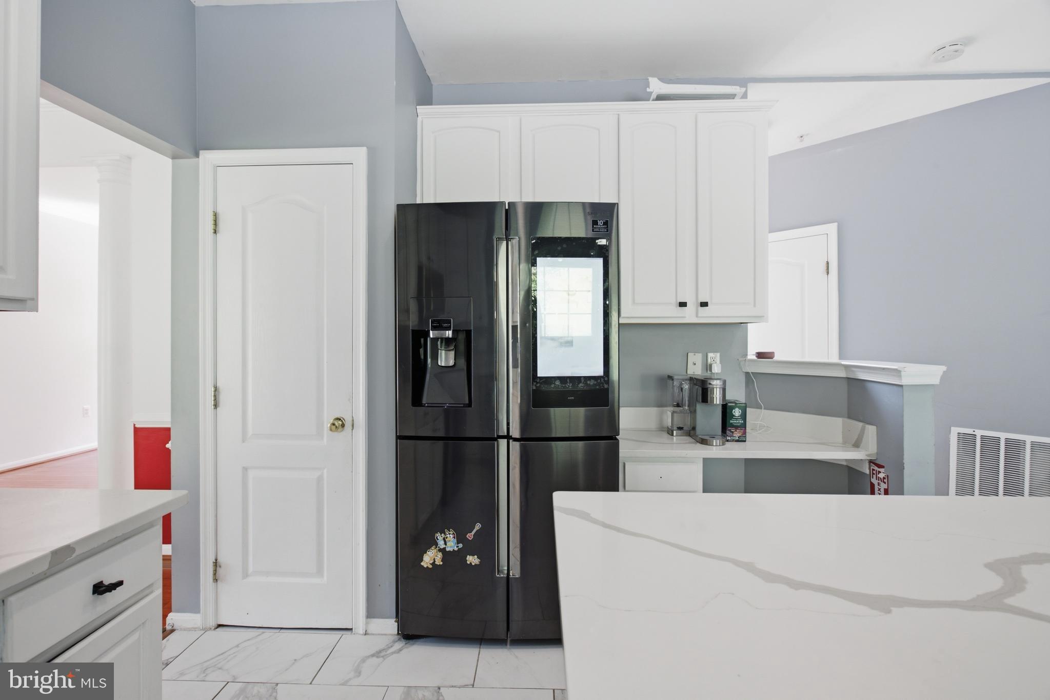 LINWOOD KNOLLS - Residential