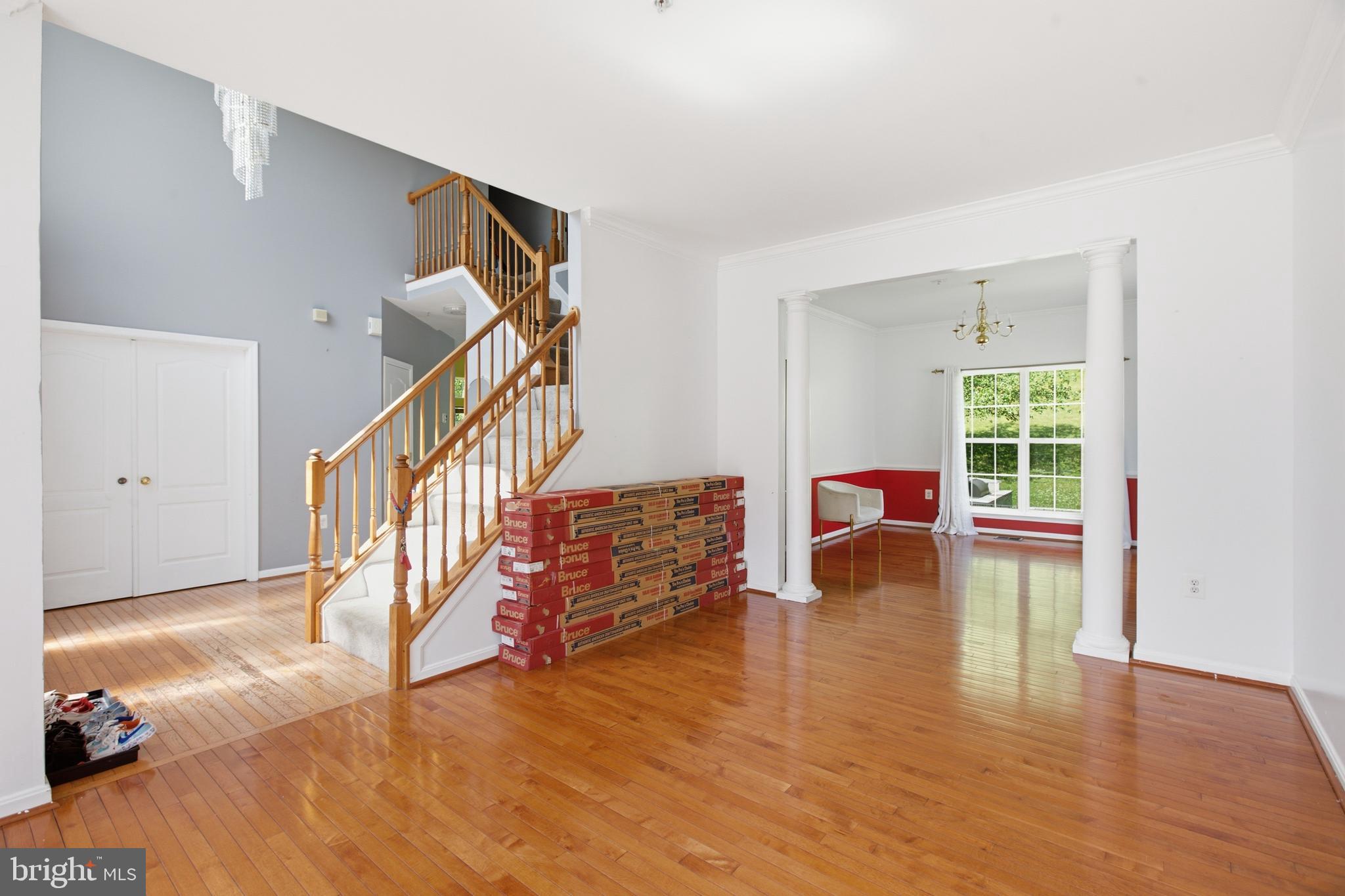 LINWOOD KNOLLS - Residential