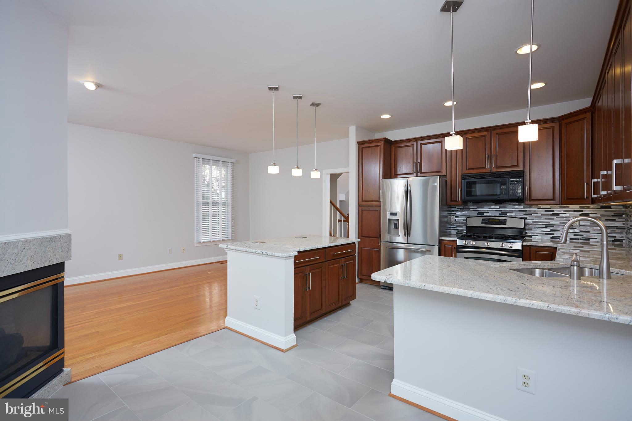 VIRGINIA CENTER - Residential