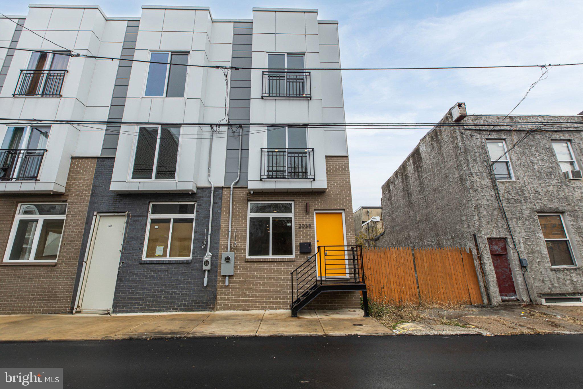 NORRIS SQUARE - Residential