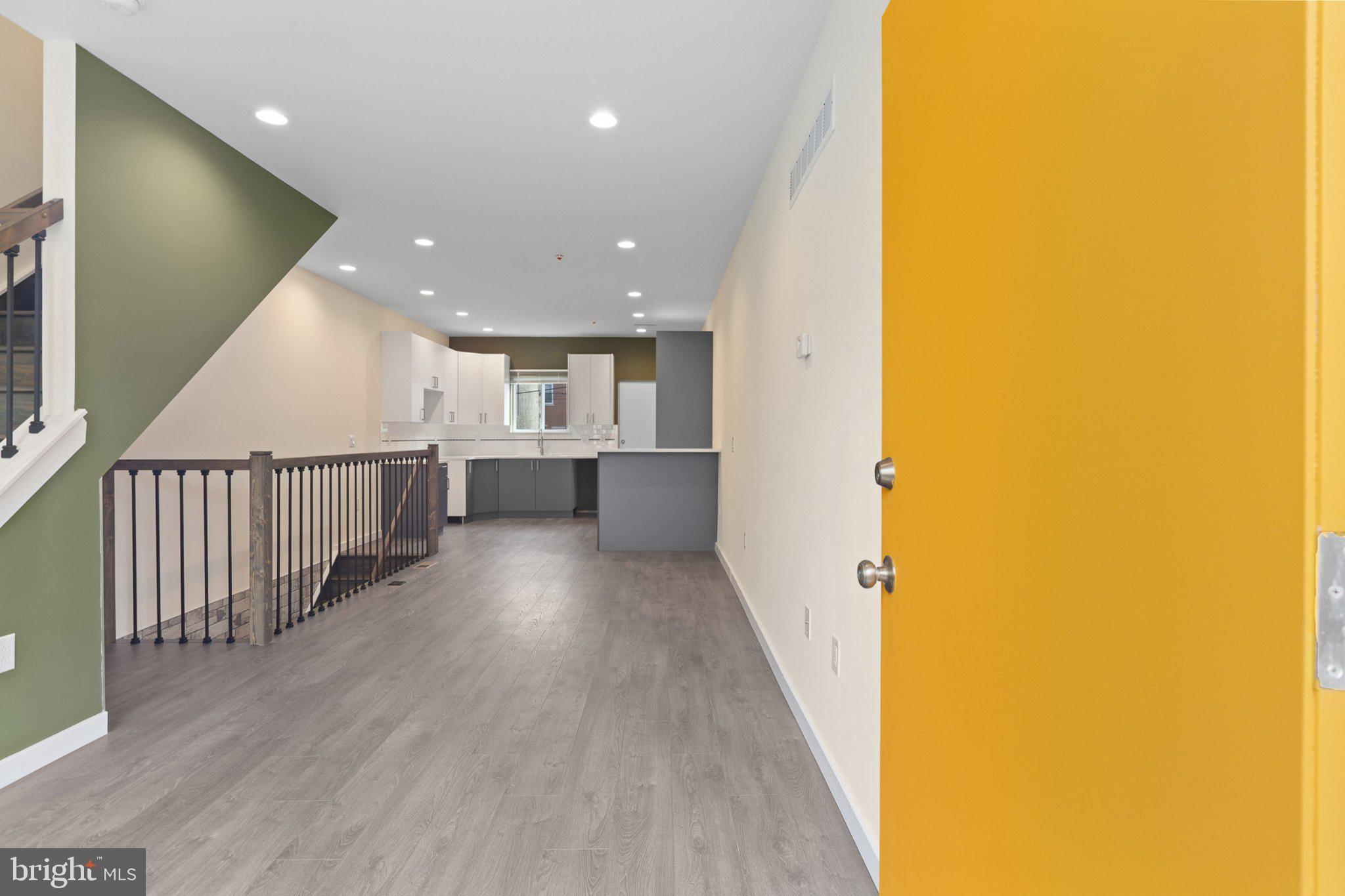 NORRIS SQUARE - Residential