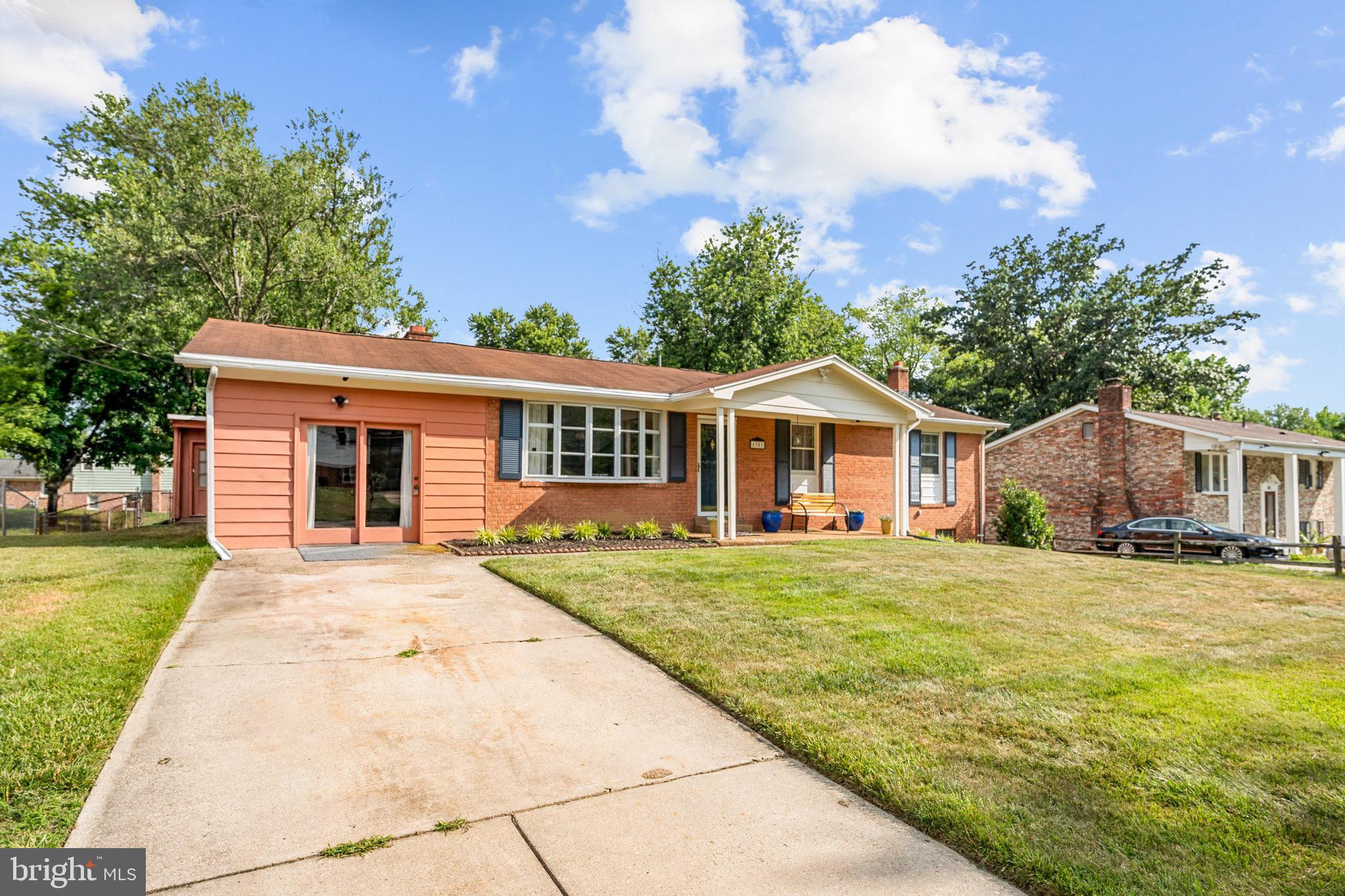 BROOKE JANE MANOR - Residential