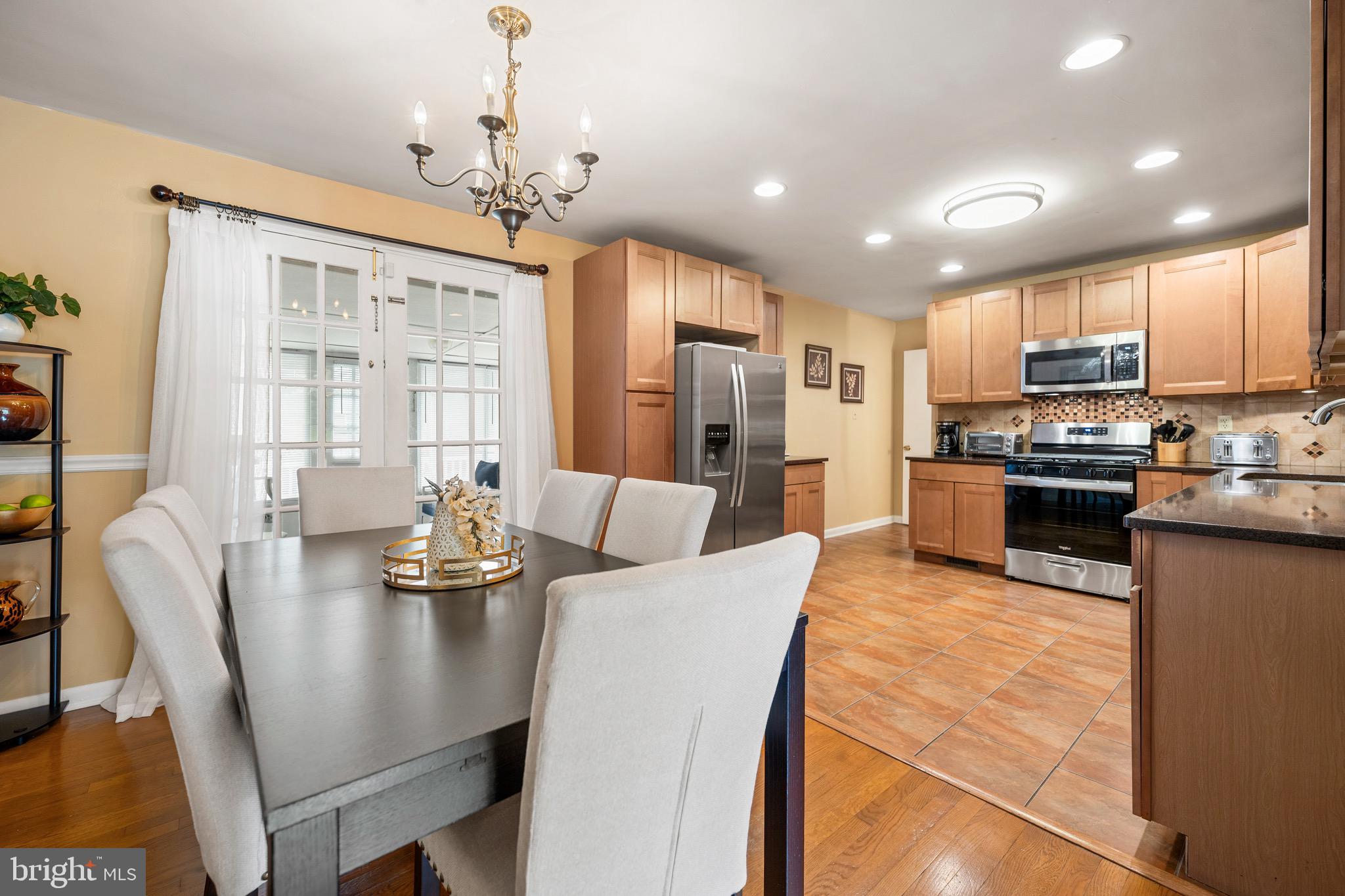 BROOKE JANE MANOR - Residential