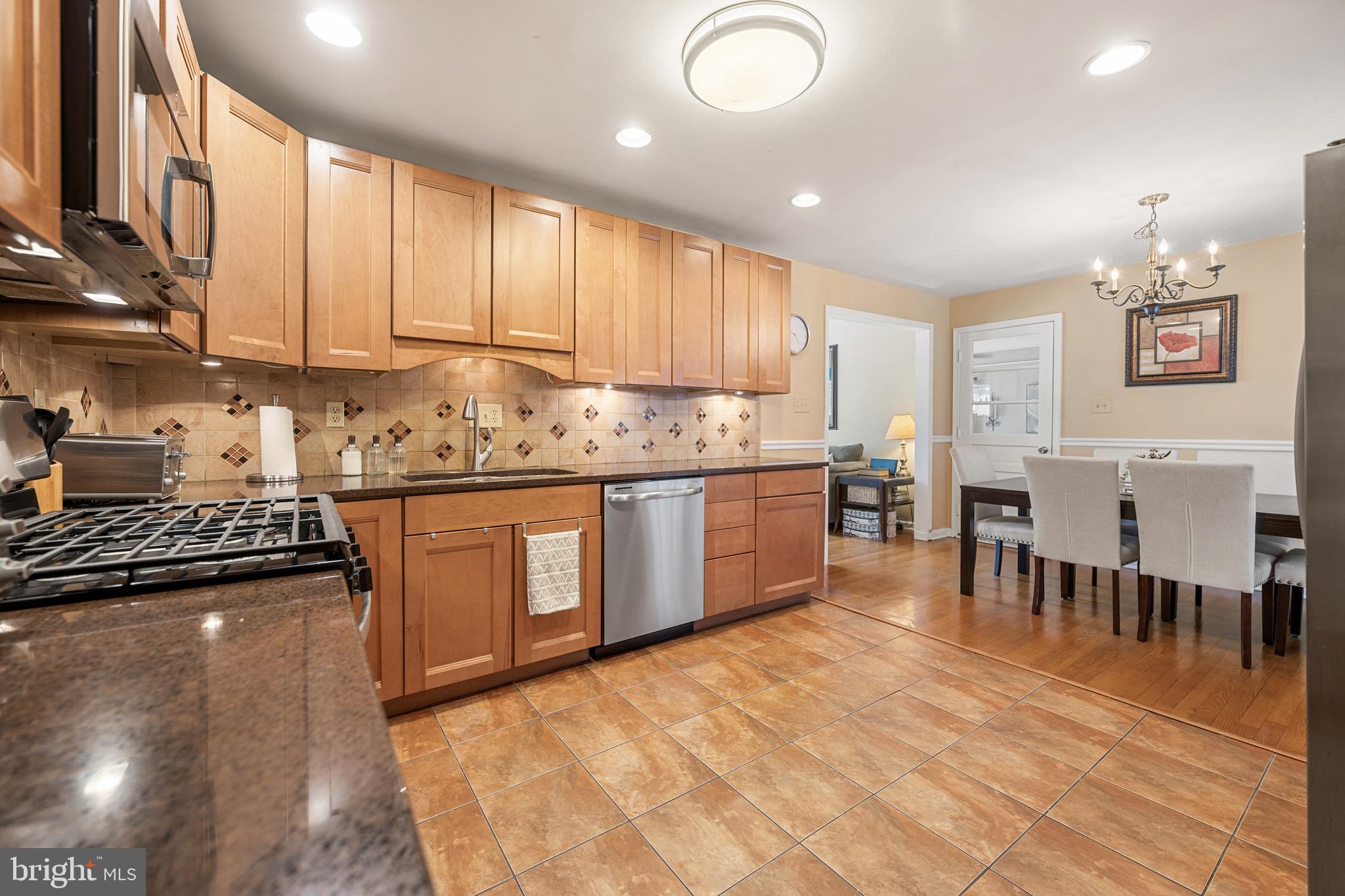 BROOKE JANE MANOR - Residential