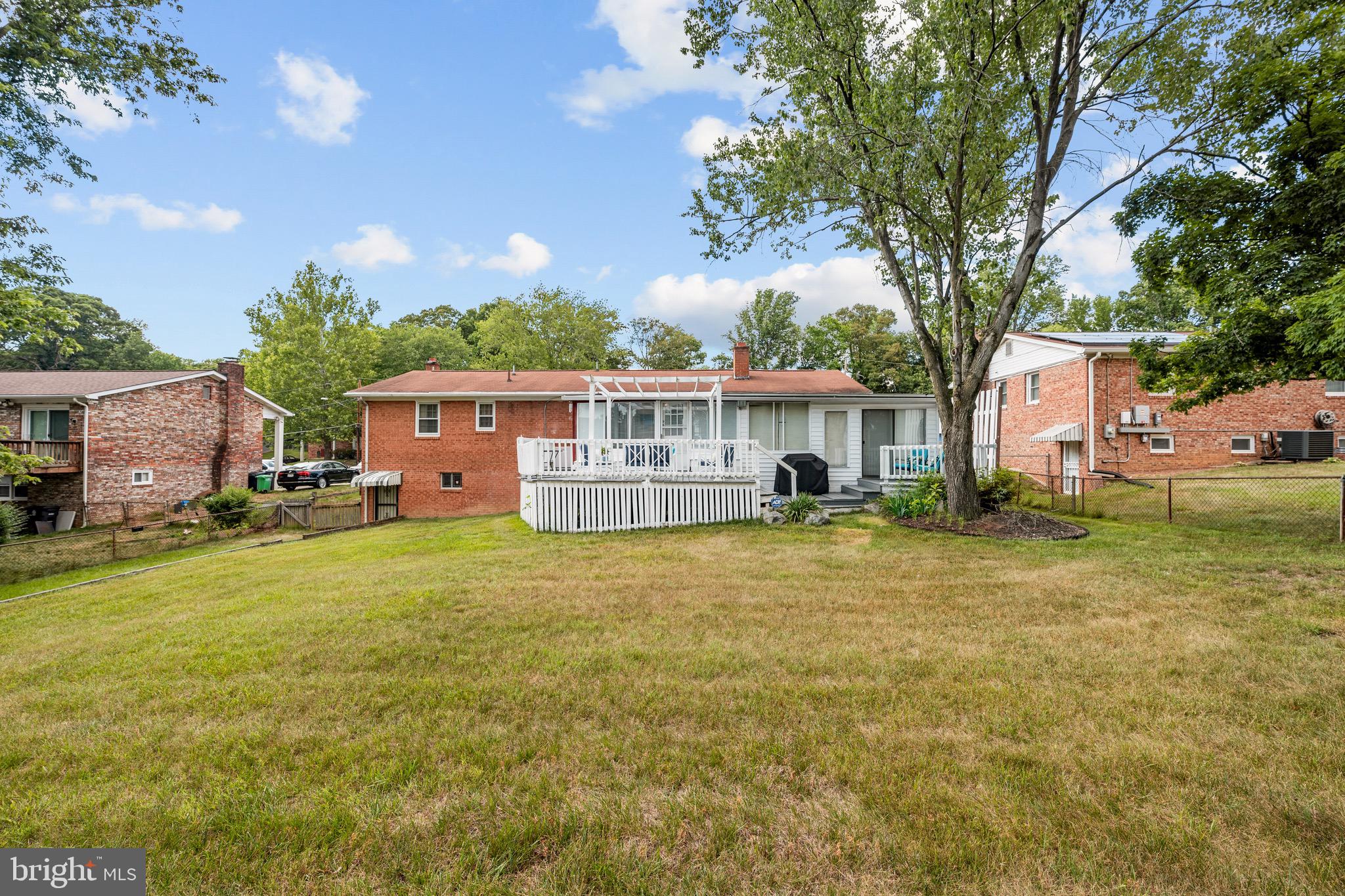 BROOKE JANE MANOR - Residential