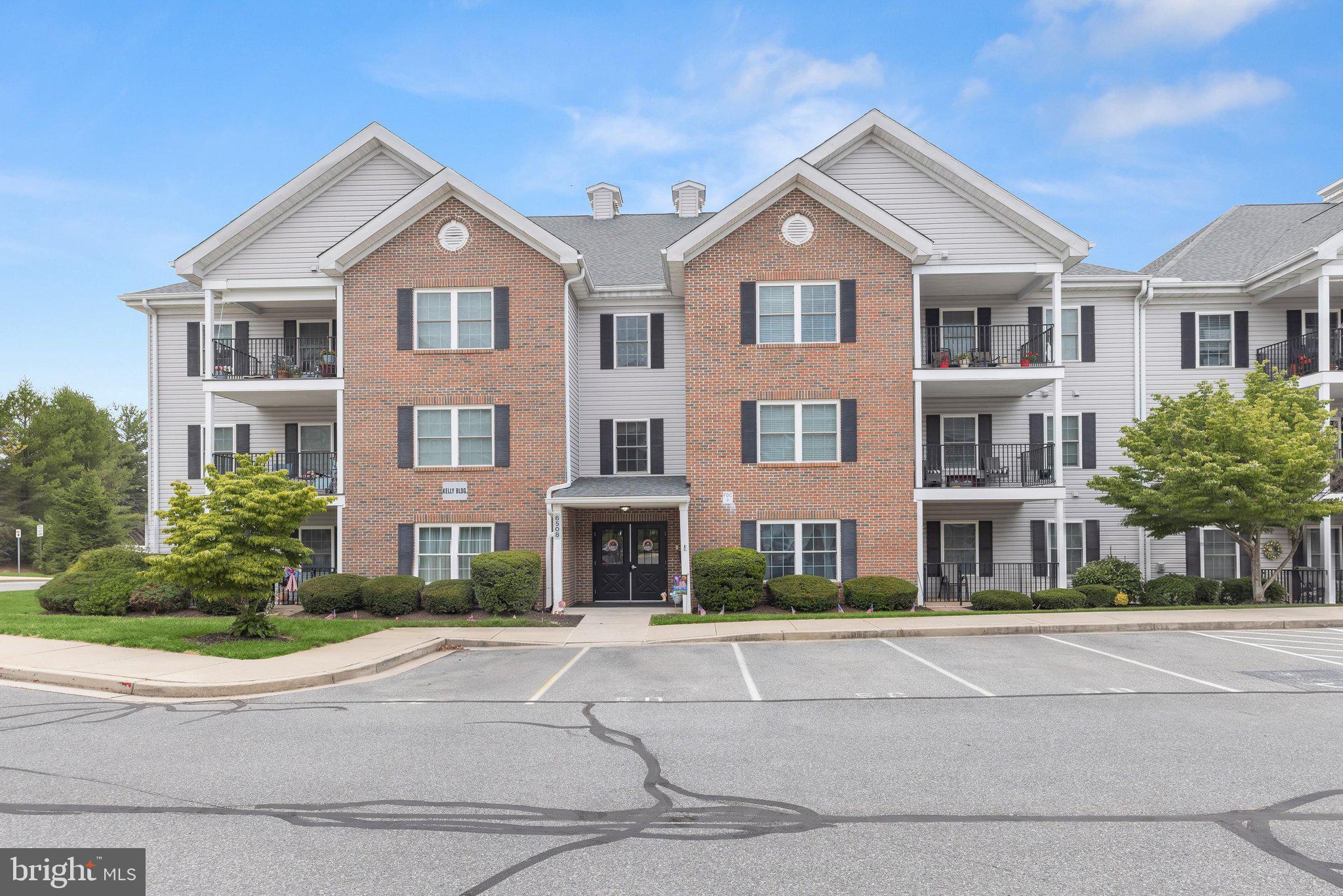 Welcome to 6508 Ridenour Way E #2B, a beautifully updated condominium in the sought-after Nells Acres community, an exclusive 55+ active adult neighborhood. Combining the convenience of one-level living with a low-maintenance lifestyle, this bright and inviting home offers comfortable living spaces and thoughtful updates.
Natural light fills the spacious living room, where sliding glass doors lead to a private balcony, providing a peaceful retreat. The adjoining dining area is perfect for both casual meals and entertaining guests. The renovated kitchen is designed with both style and function in mind, featuring ample cabinetry, sleek stainless steel appliances, luxury vinyl plank flooring, and a pantry closet for additional storage.
The generously sized primary bedroom serves as a relaxing retreat with a walk-in closet and a private en-suite bath that conveniently includes stackable laundry. A second bedroom and full hall bath offer flexibility for guests, a home office, or hobbies.
Residents of Nells Acres enjoy an active and engaging lifestyle with access to a community meeting room featuring a library, game tables, pool table, TV lounge, kitchen, dining area, and exercise room. Community social events provide wonderful opportunities to connect with neighbors and enjoy all that this welcoming community has to offer. Additional conveniences include a secure lobby entrance with intercom access, elevator service, and assigned parking.
Ideally situated in a peaceful setting near Liberty Reservoir, this desirable community offers easy access to the shopping, dining, and everyday conveniences of Eldersburg and historic Sykesville. Enjoy the perfect blend of tranquility, comfort, and convenience in one exceptional home.