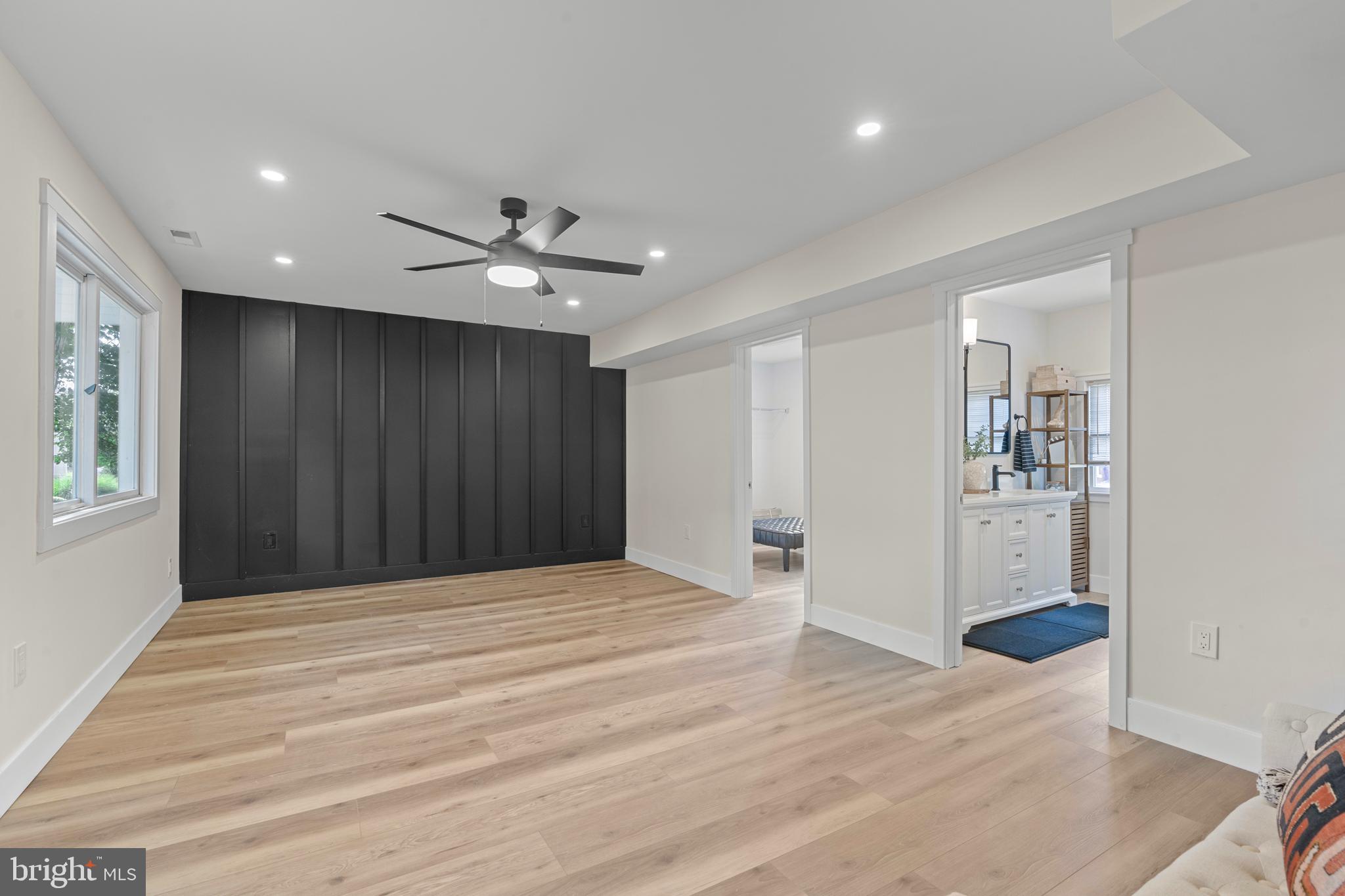 HIDDEN MDWS - Residential