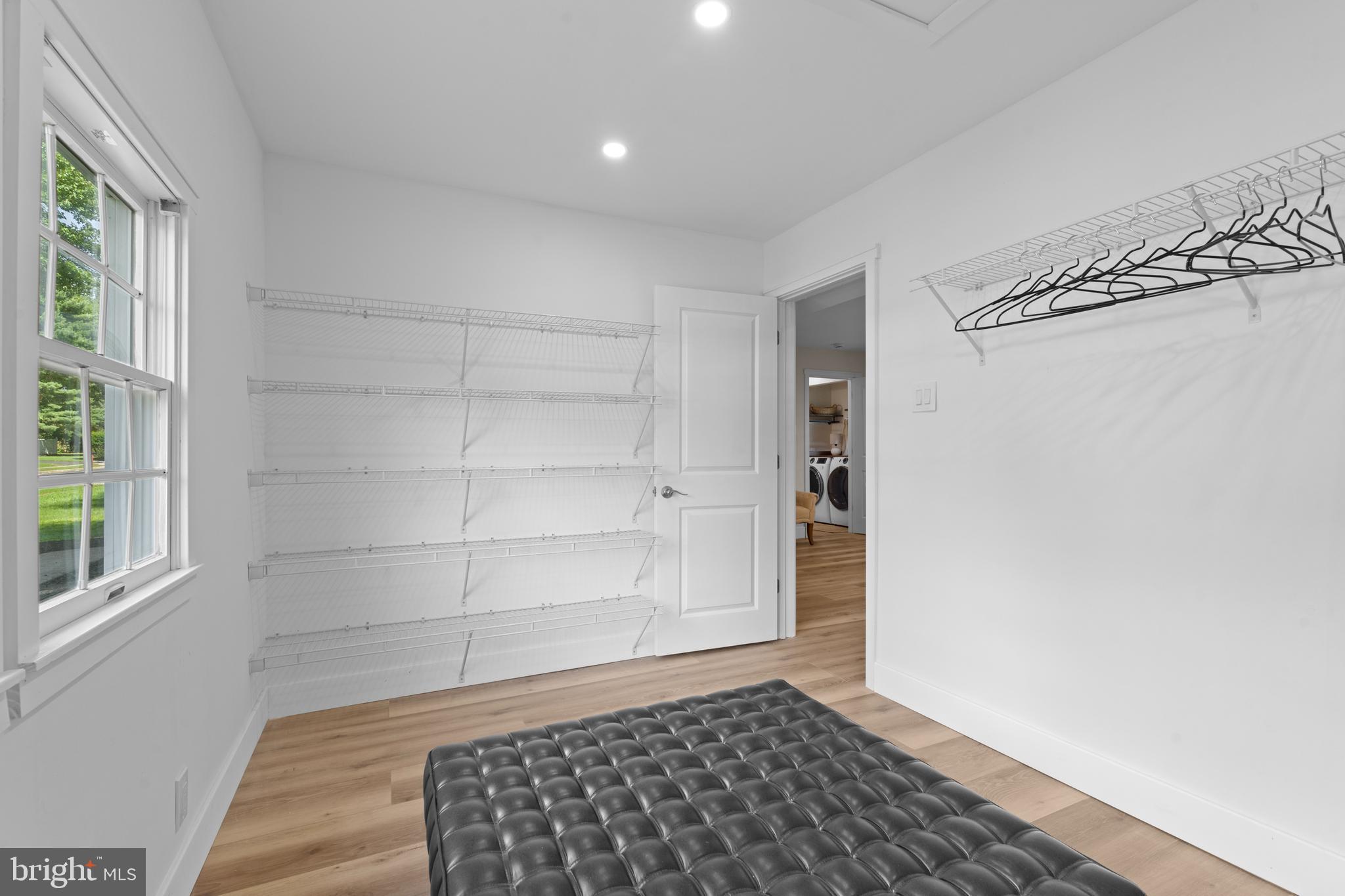 HIDDEN MDWS - Residential