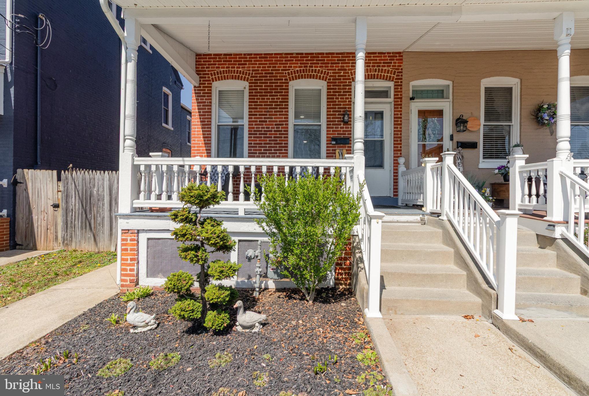 COLUMBIA - Residential