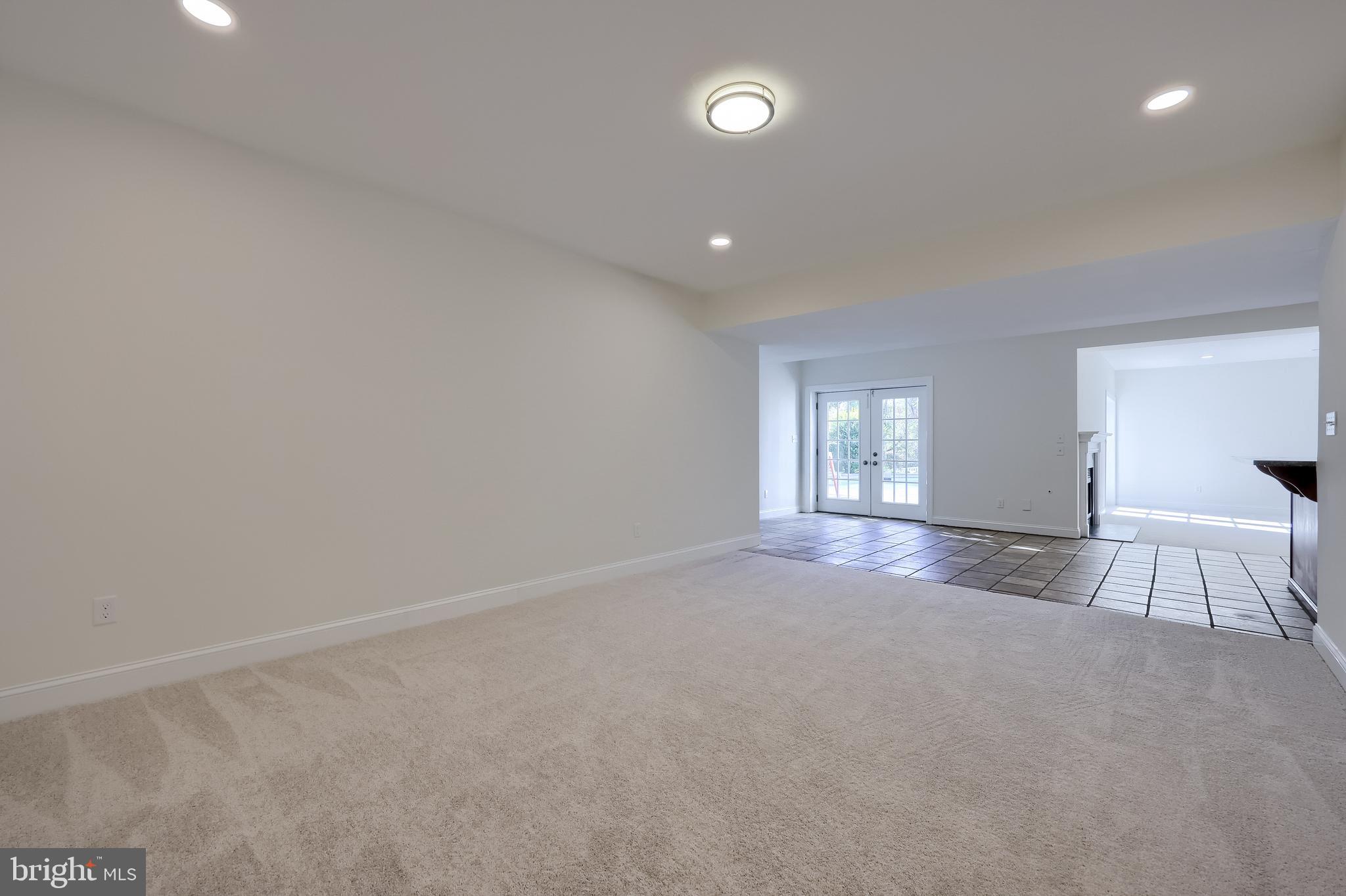 WILLOW SPRINGS - Residential