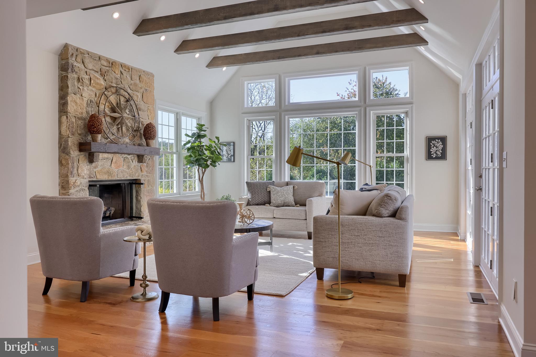 WILLOW SPRINGS - Residential