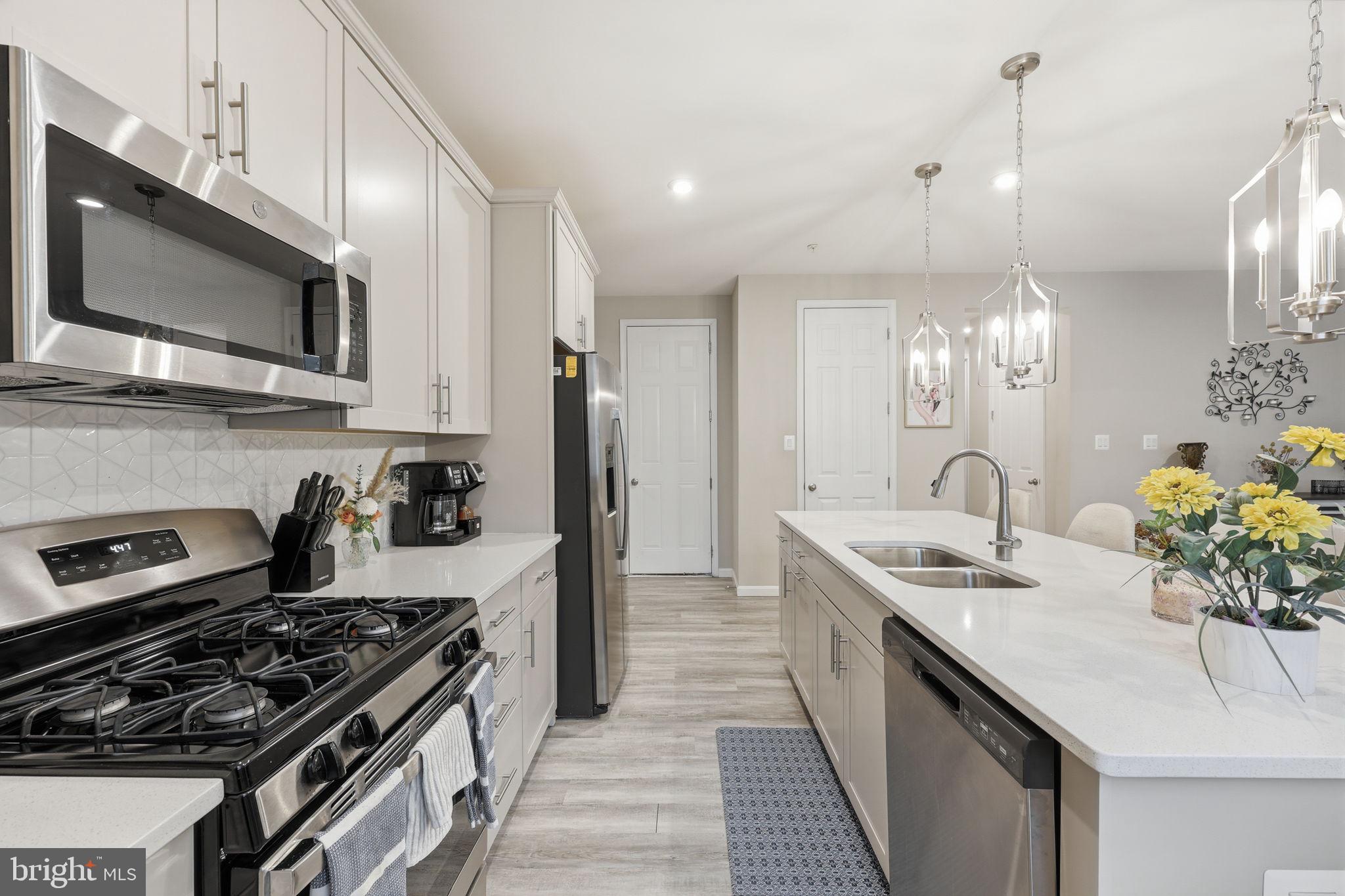 HAGERS CROSSING - Residential