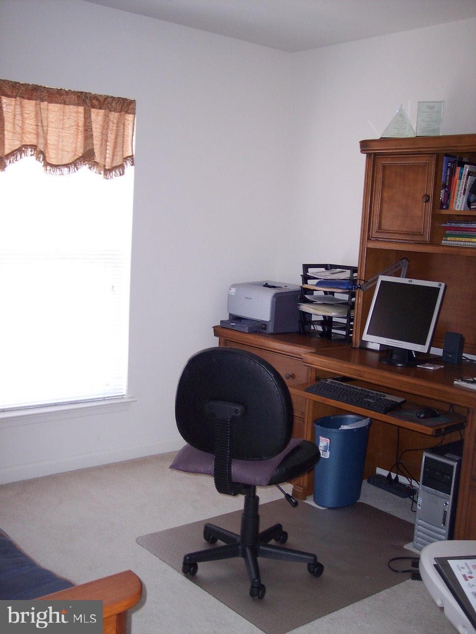 COLONNADE AT DULLES - Residential Lease