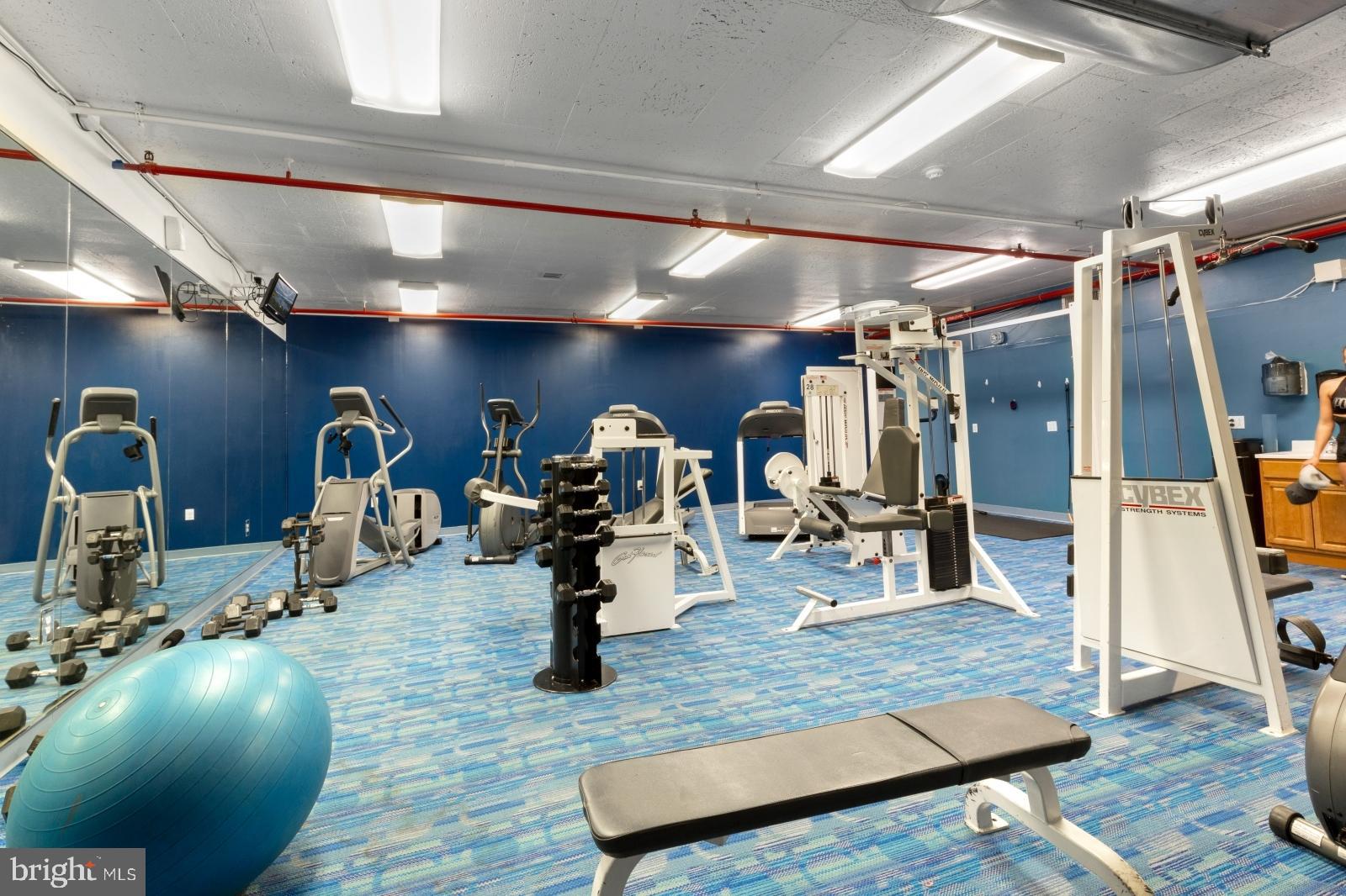 AVENUE OF THE ARTS - Residential Lease