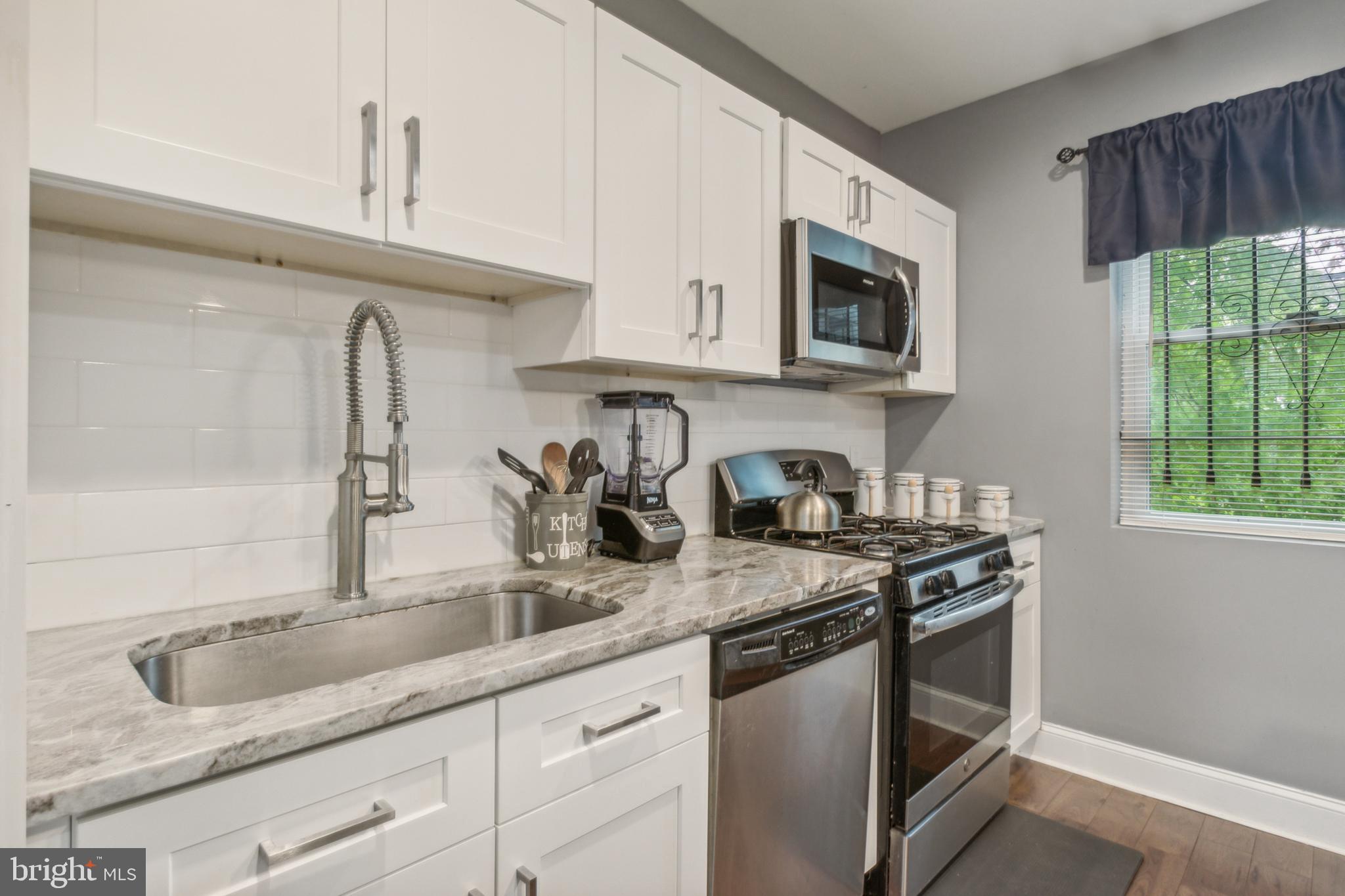 BELAIR-EDISON - Residential