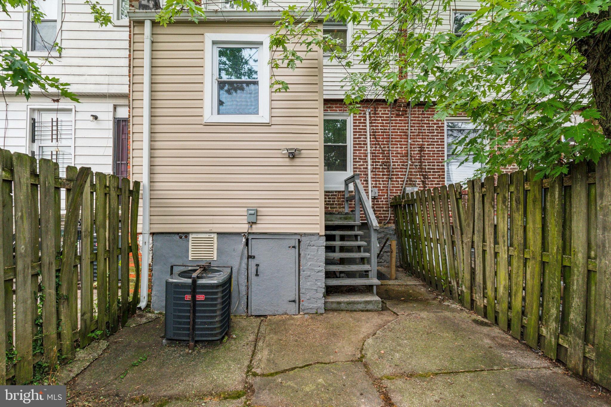 BELAIR-EDISON - Residential